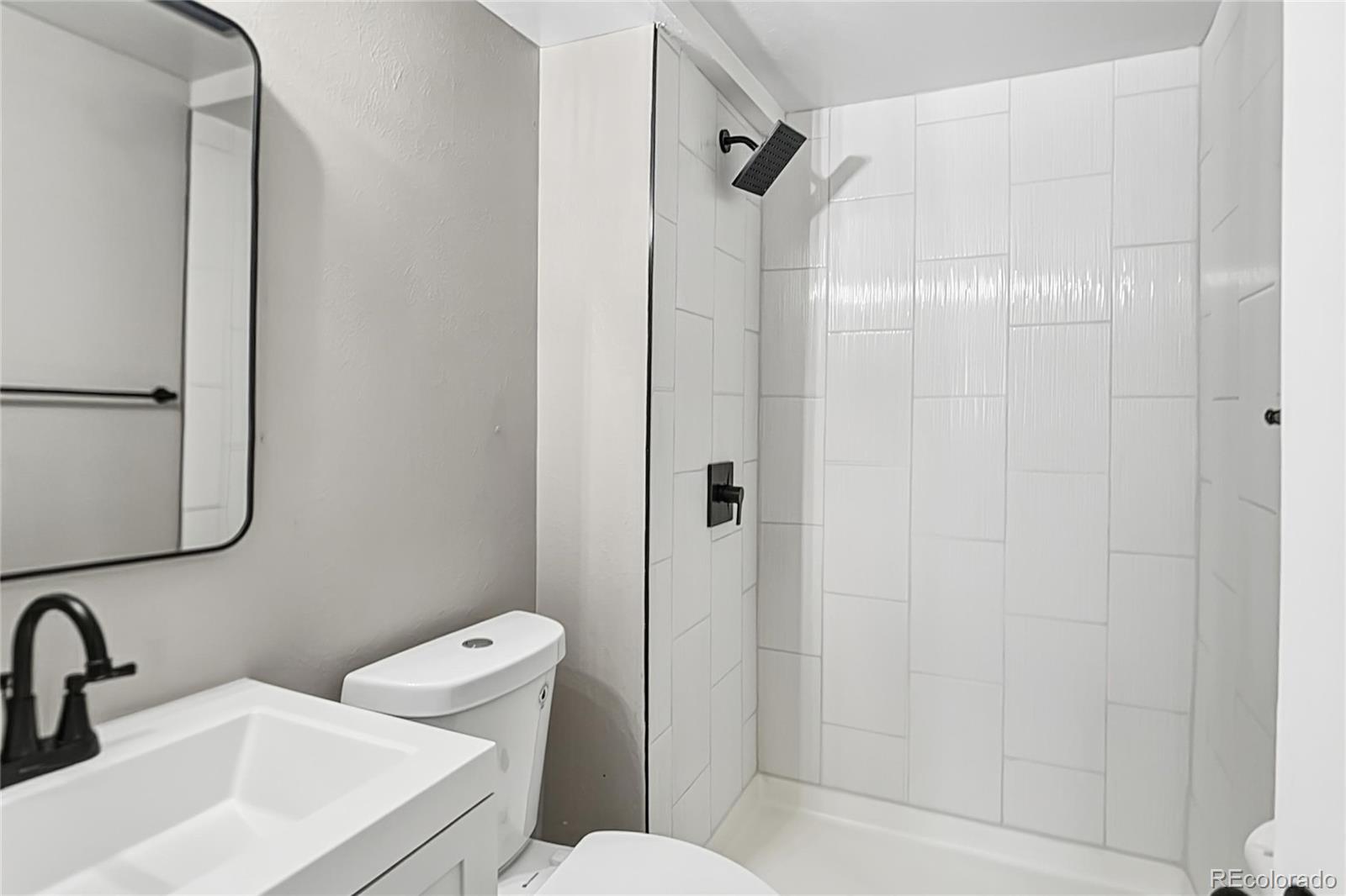 MLS Image #11 for 7907 e fremont avenue,centennial, Colorado