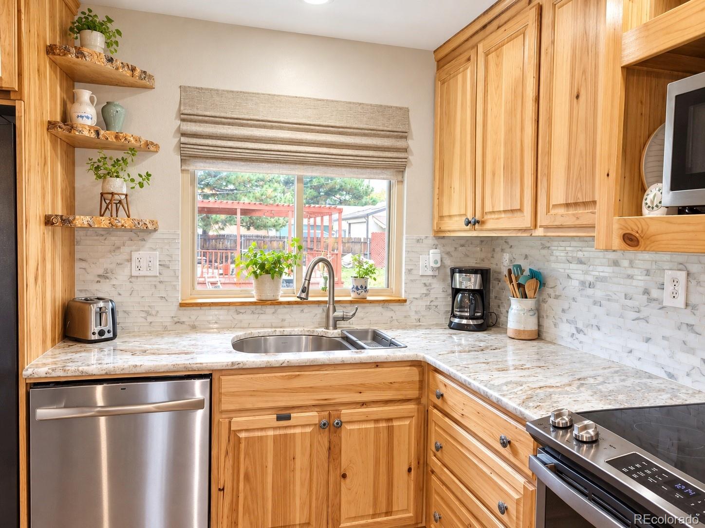 MLS Image #12 for 42 s valley road,palmer lake, Colorado