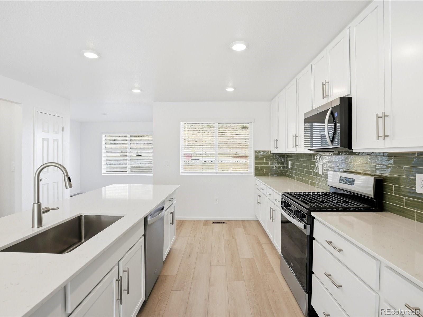 MLS Image #11 for 4701  talley street,morrison, Colorado