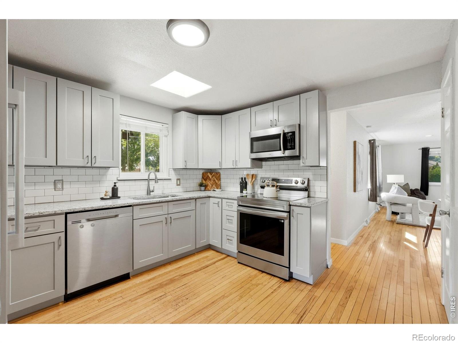 MLS Image #14 for 1490 s zephyr street,lakewood, Colorado