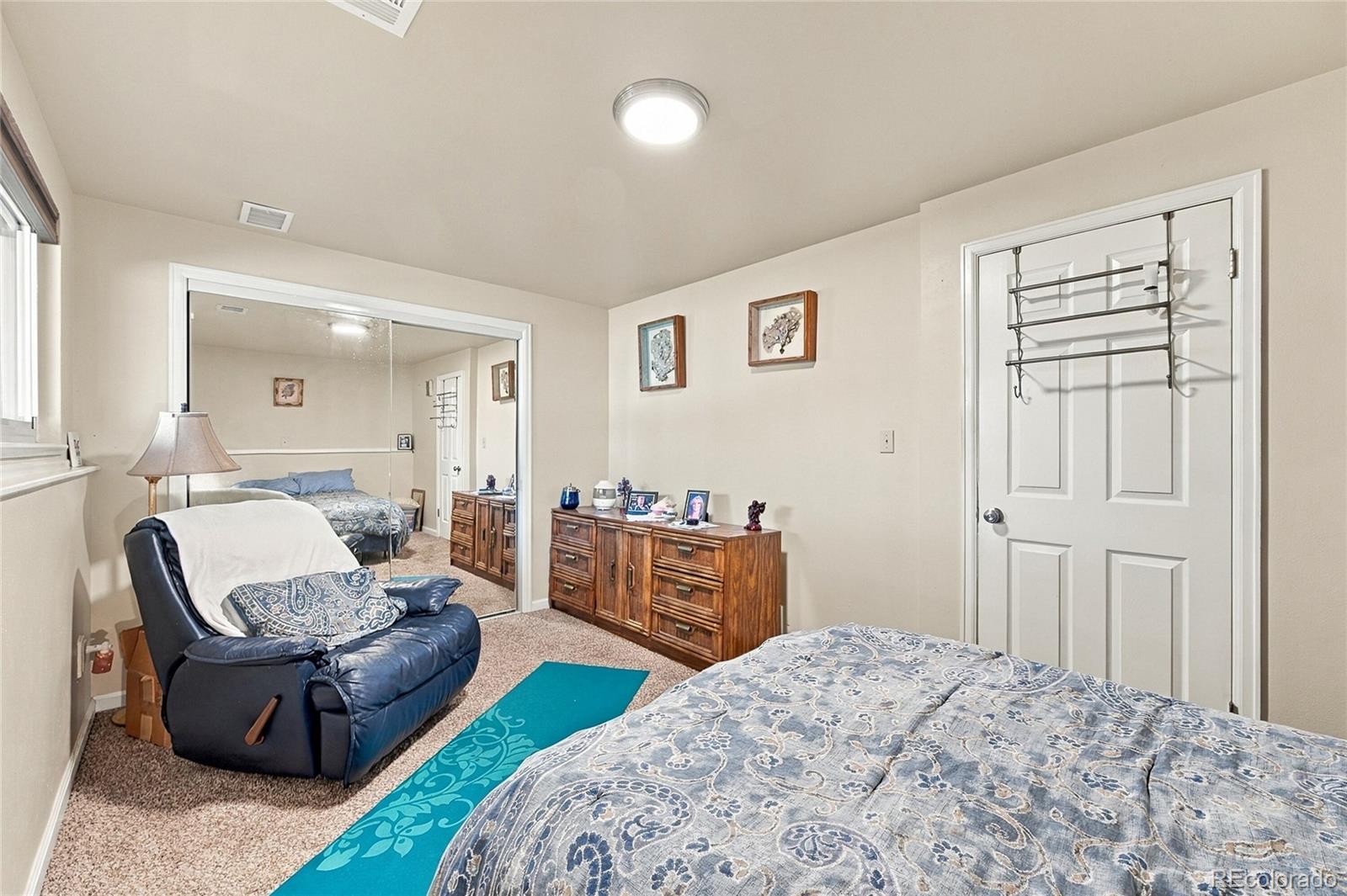 MLS Image #11 for 790 w cleveland circle,lafayette, Colorado