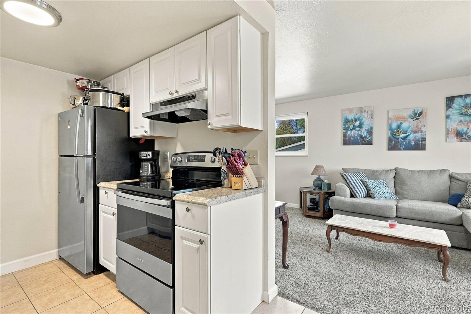 MLS Image #7 for 790 w cleveland circle,lafayette, Colorado