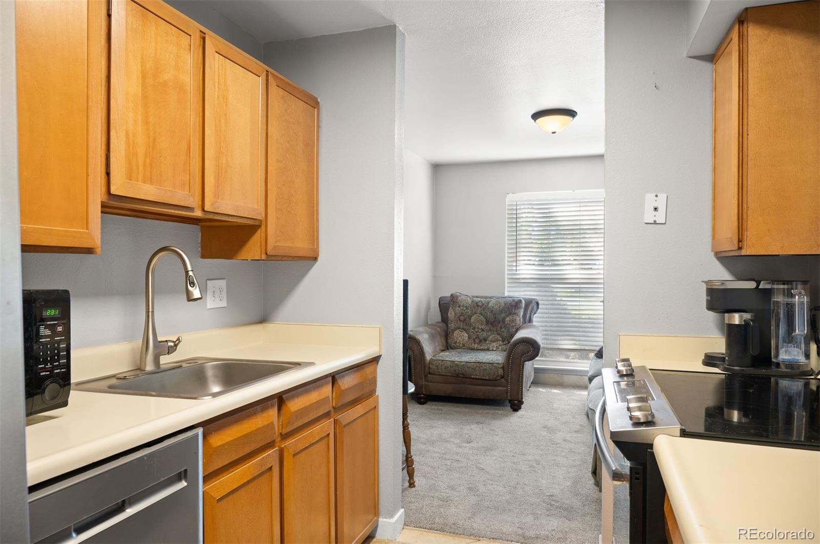MLS Image #11 for 7312 s xenia circle,centennial, Colorado