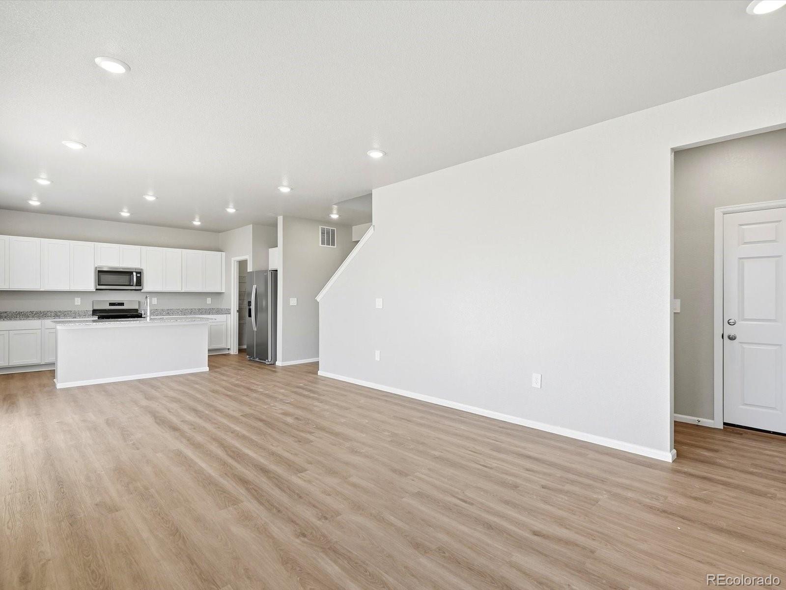 MLS Image #11 for 7352  27th street lane,greeley, Colorado