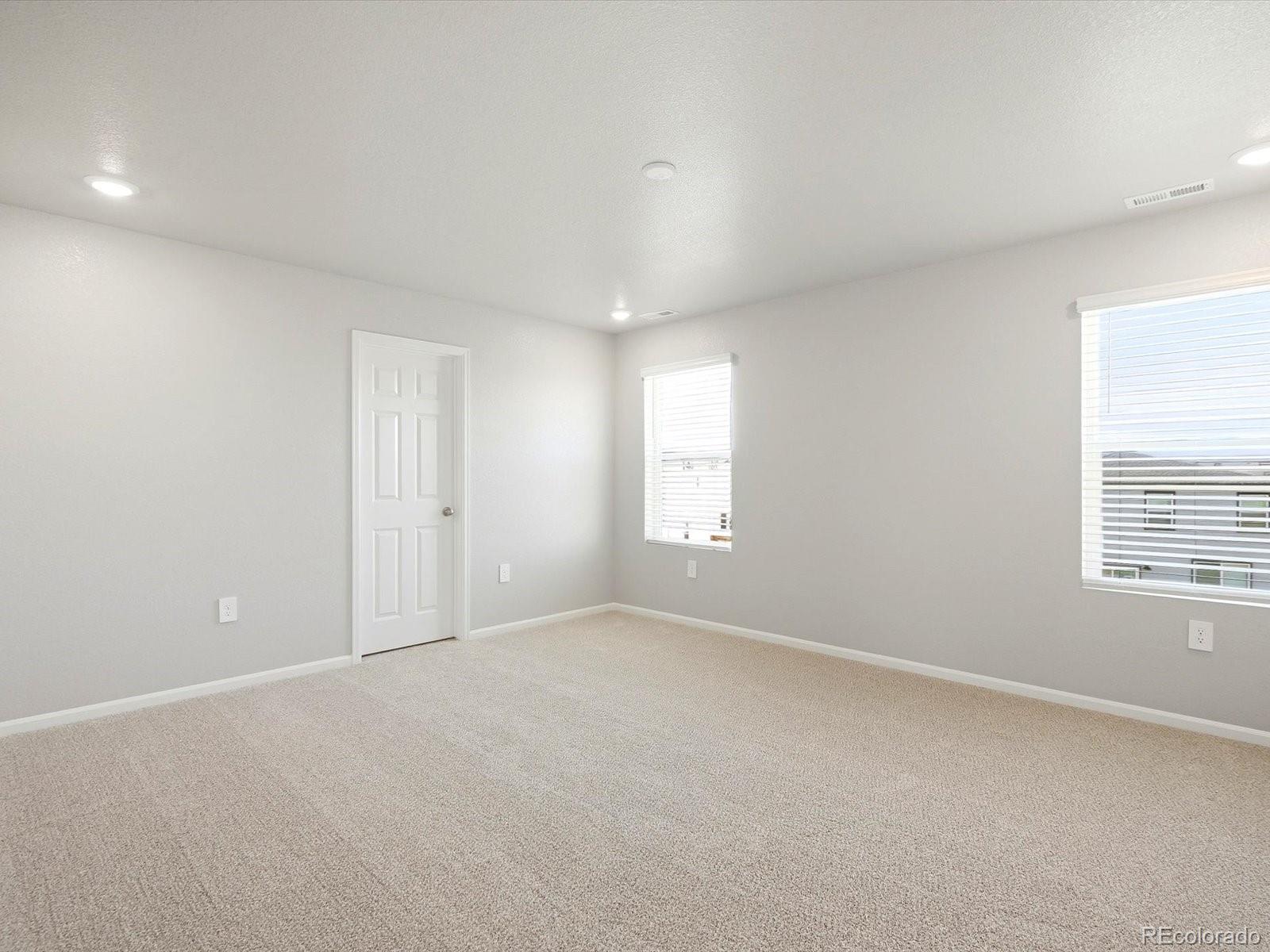 MLS Image #18 for 7352  27th street lane,greeley, Colorado