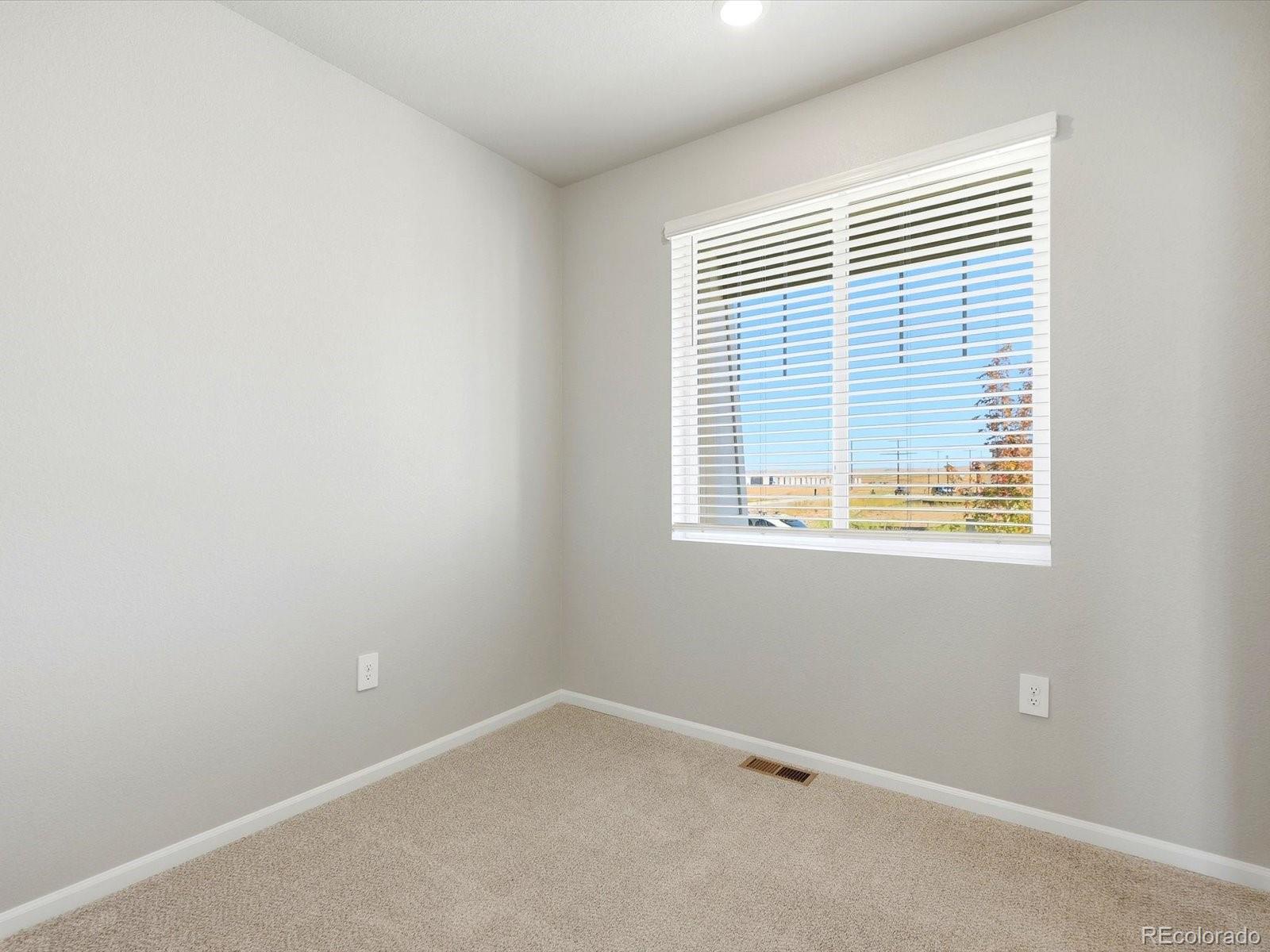 MLS Image #2 for 7352  27th street lane,greeley, Colorado