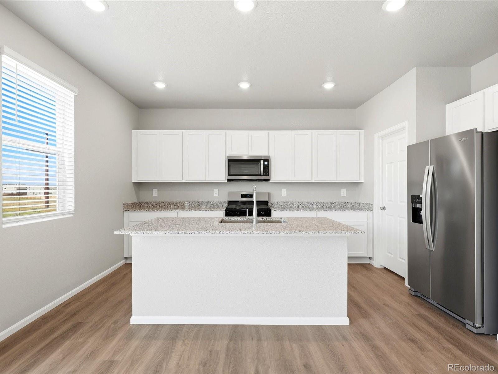 MLS Image #6 for 7352  27th street lane,greeley, Colorado