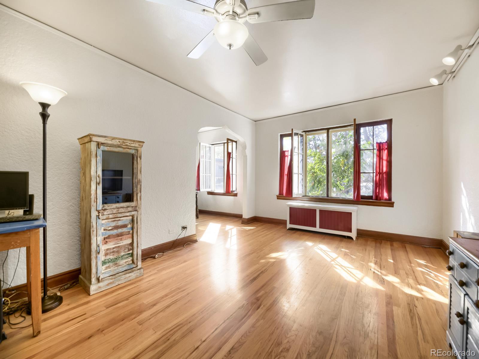 MLS Image #4 for 1050 n washington street,denver, Colorado