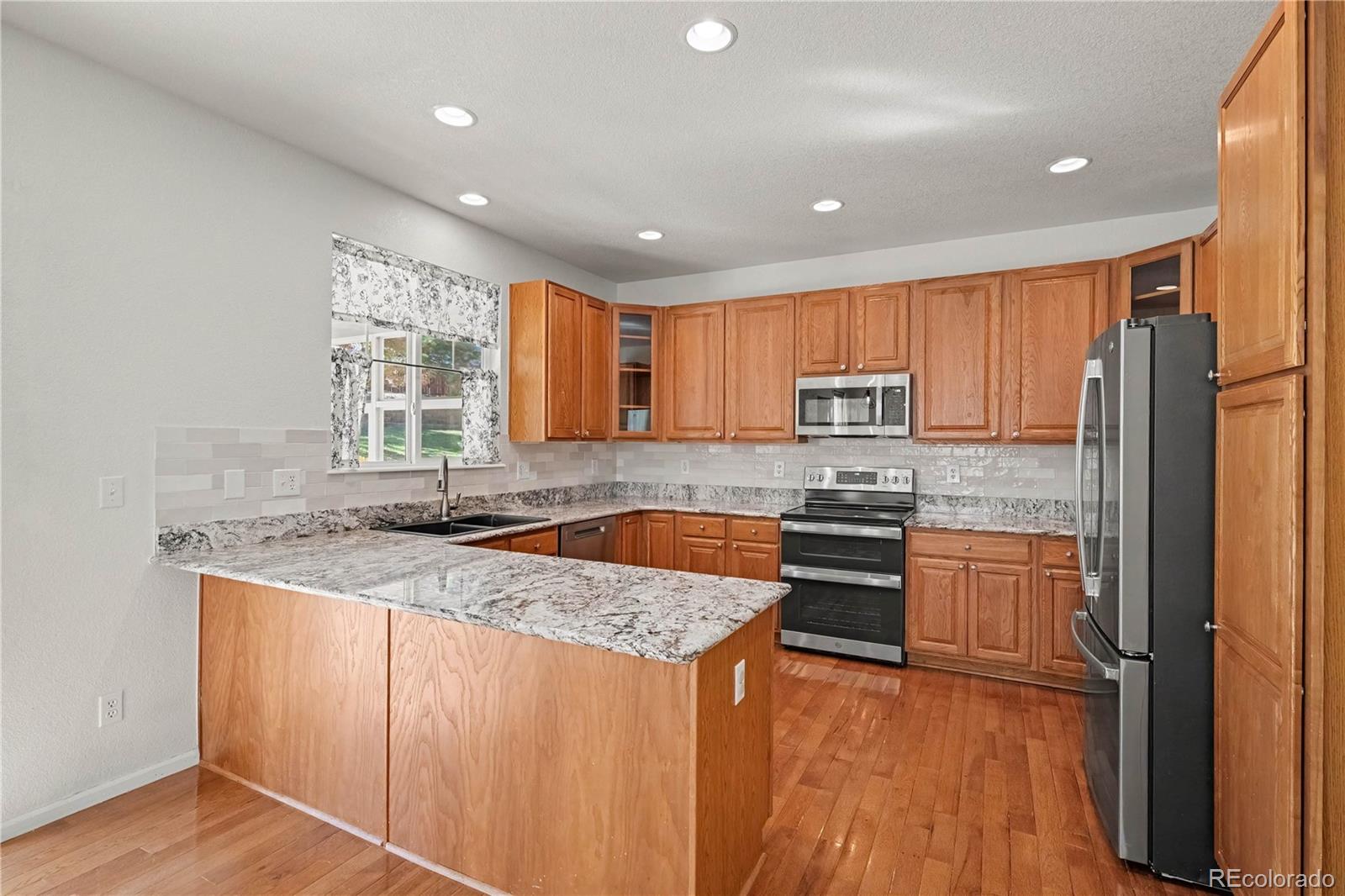MLS Image #8 for 24780 e euclid place,aurora, Colorado