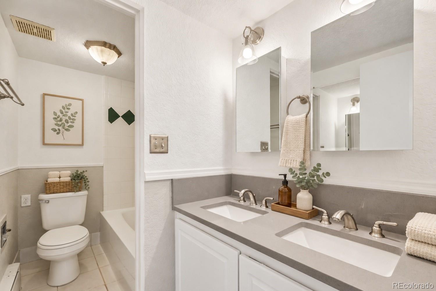 MLS Image #11 for 655 n pearl street,denver, Colorado