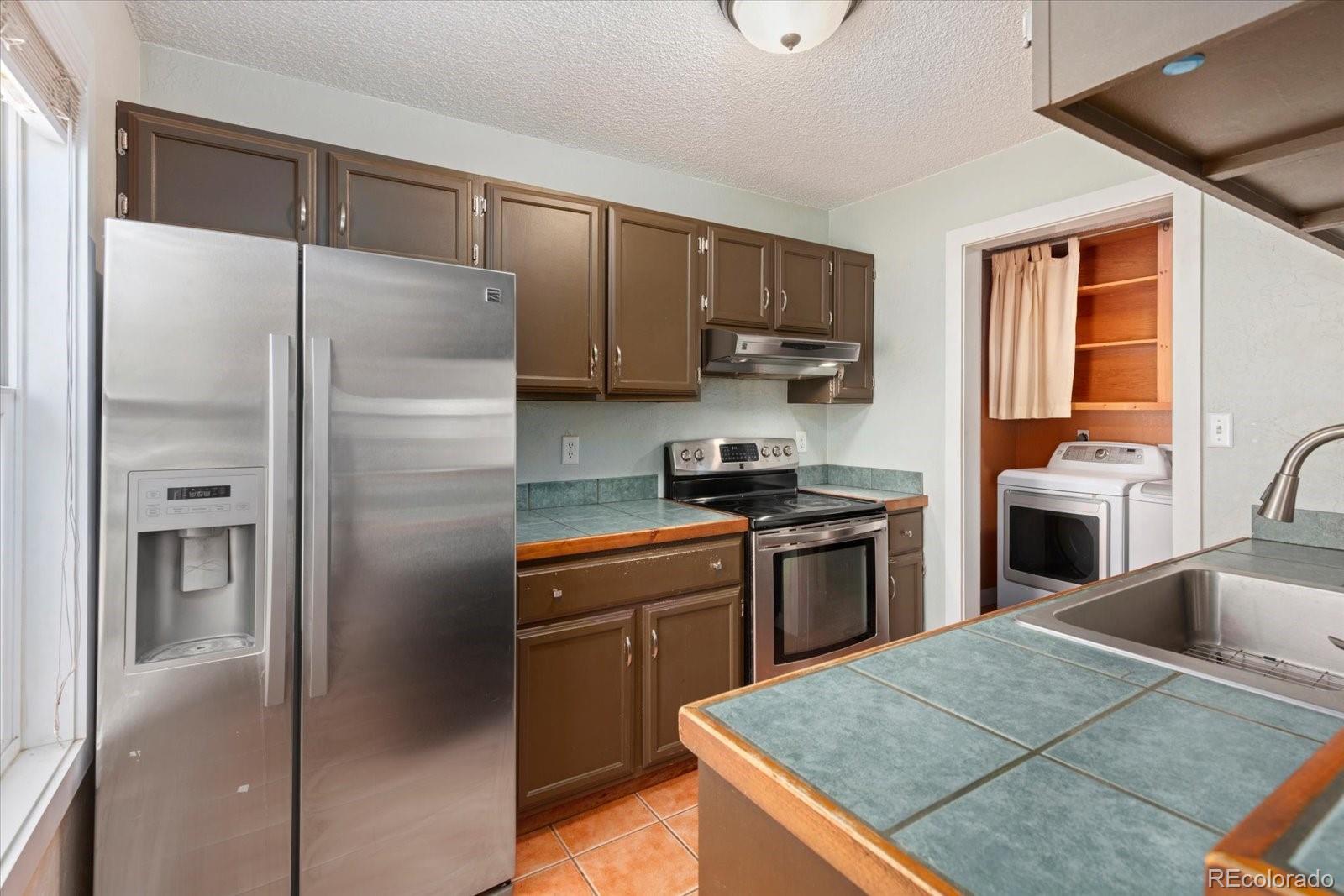 MLS Image #10 for 965 w third street,salida, Colorado