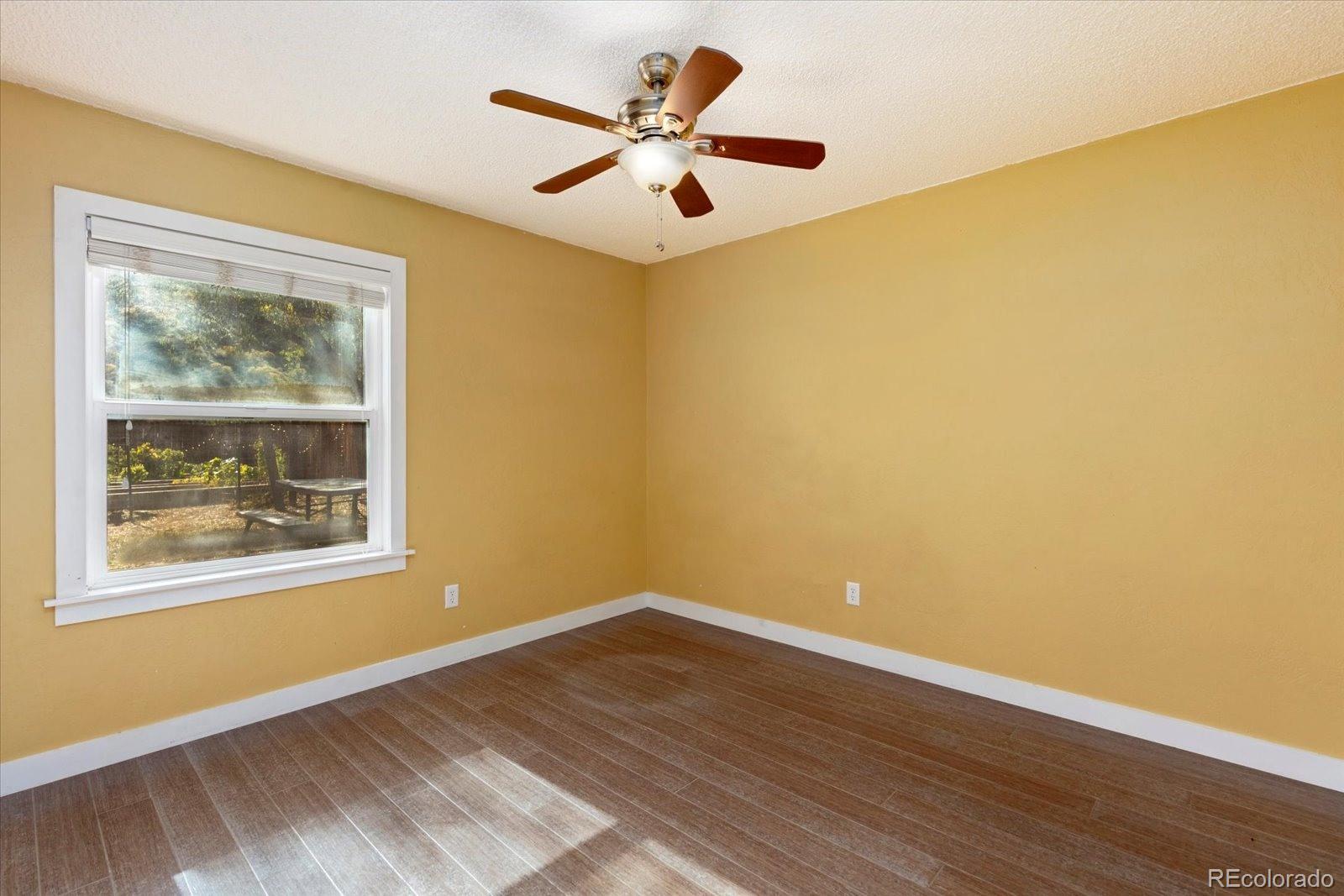 MLS Image #12 for 965 w third street,salida, Colorado