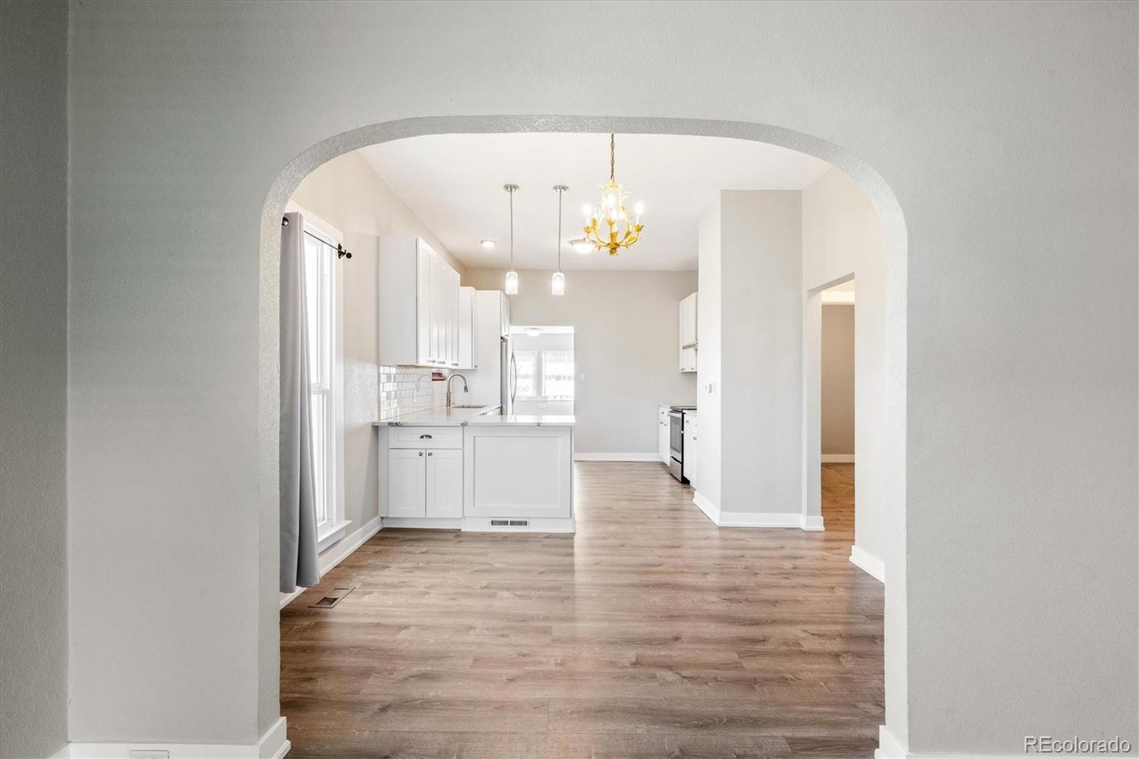 MLS Image #15 for 2300 s gilpin street,denver, Colorado