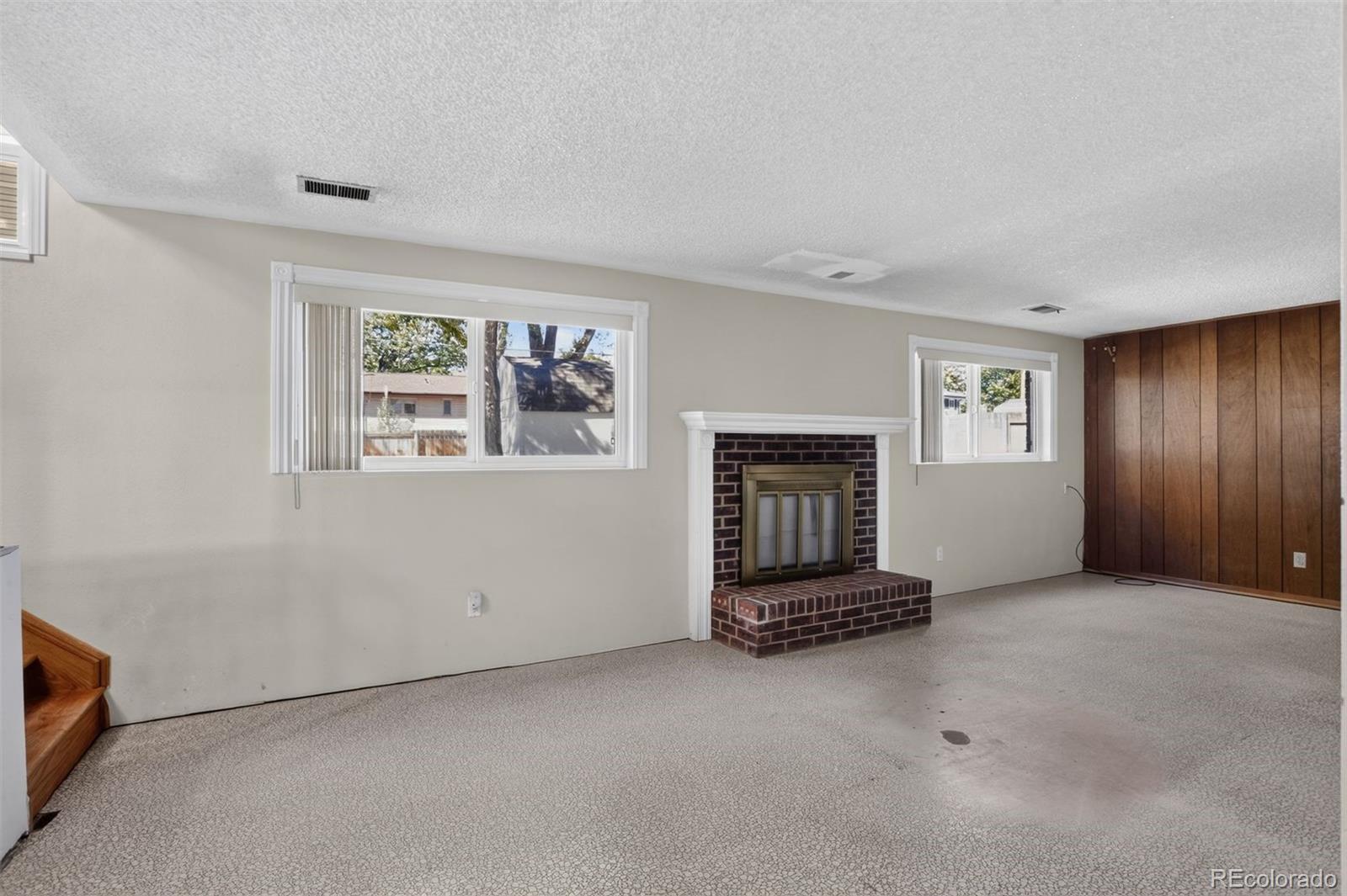 MLS Image #10 for 2885 s teller street,denver, Colorado