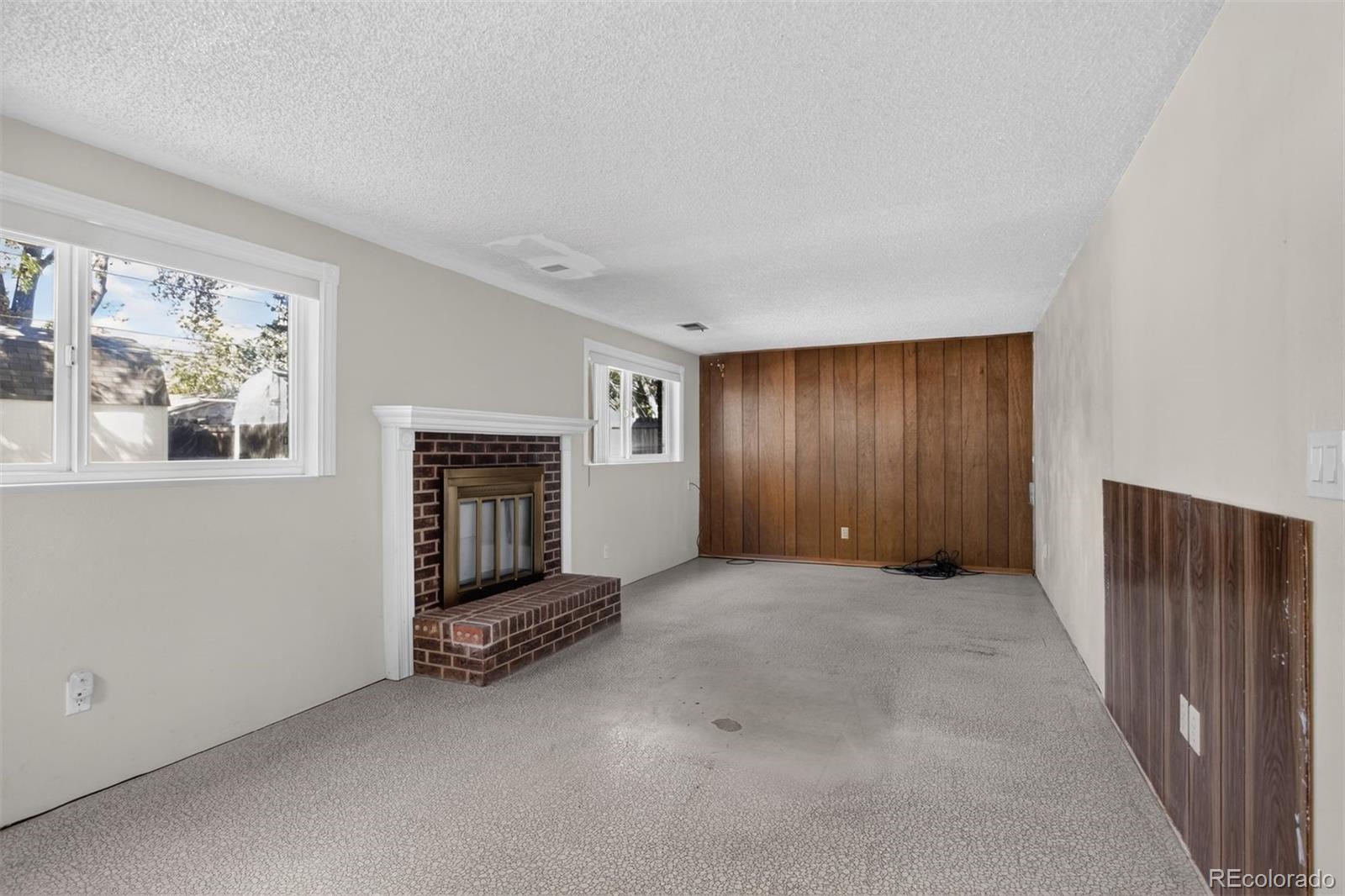 MLS Image #11 for 2885 s teller street,denver, Colorado