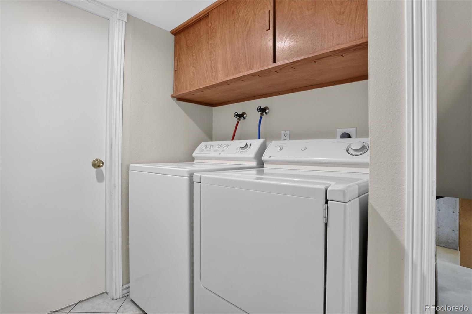 MLS Image #13 for 2885 s teller street,denver, Colorado
