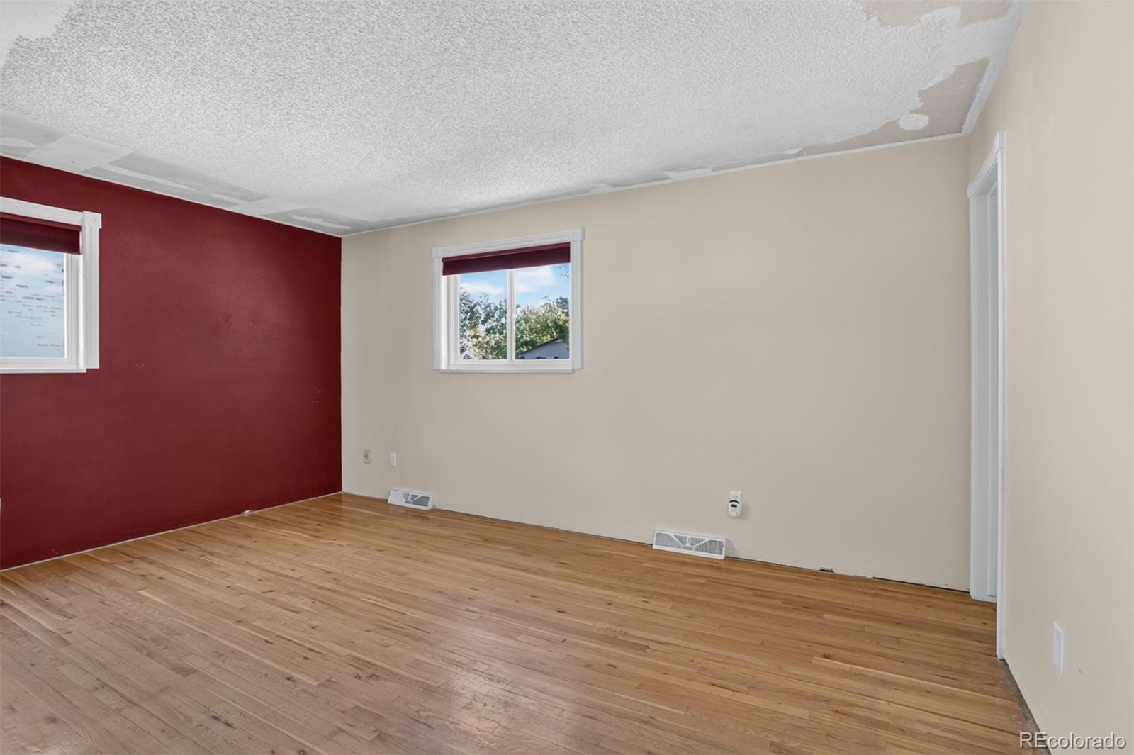 MLS Image #16 for 2885 s teller street,denver, Colorado