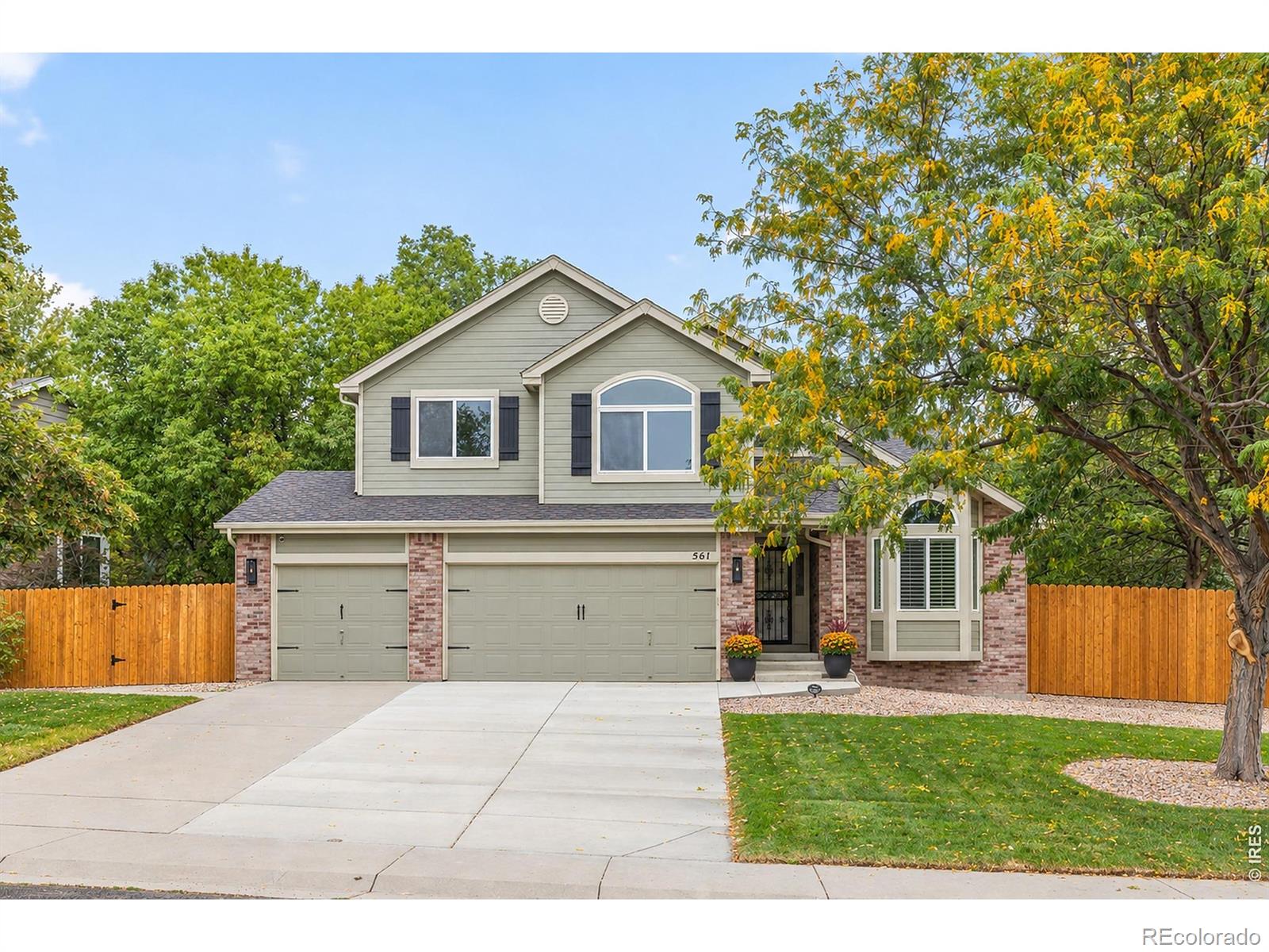 MLS Image #0 for 561 w willow court,louisville, Colorado