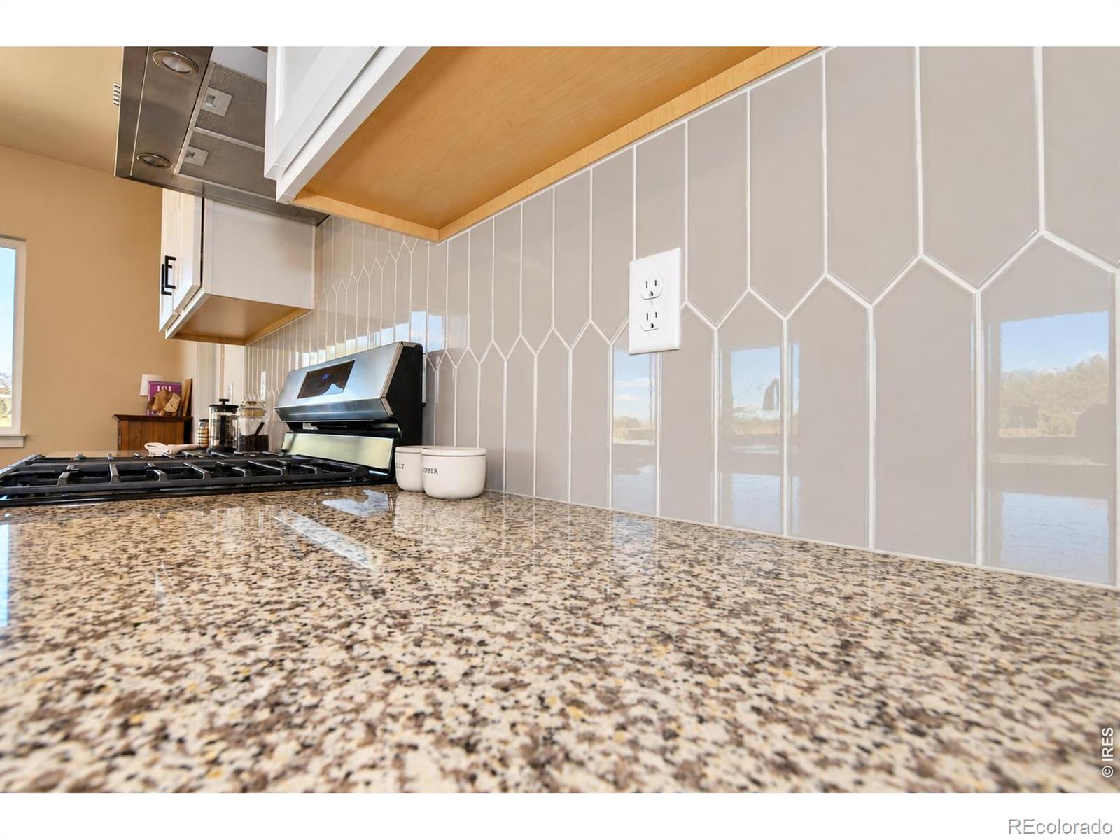 MLS Image #12 for 10421 w 12th street,greeley, Colorado