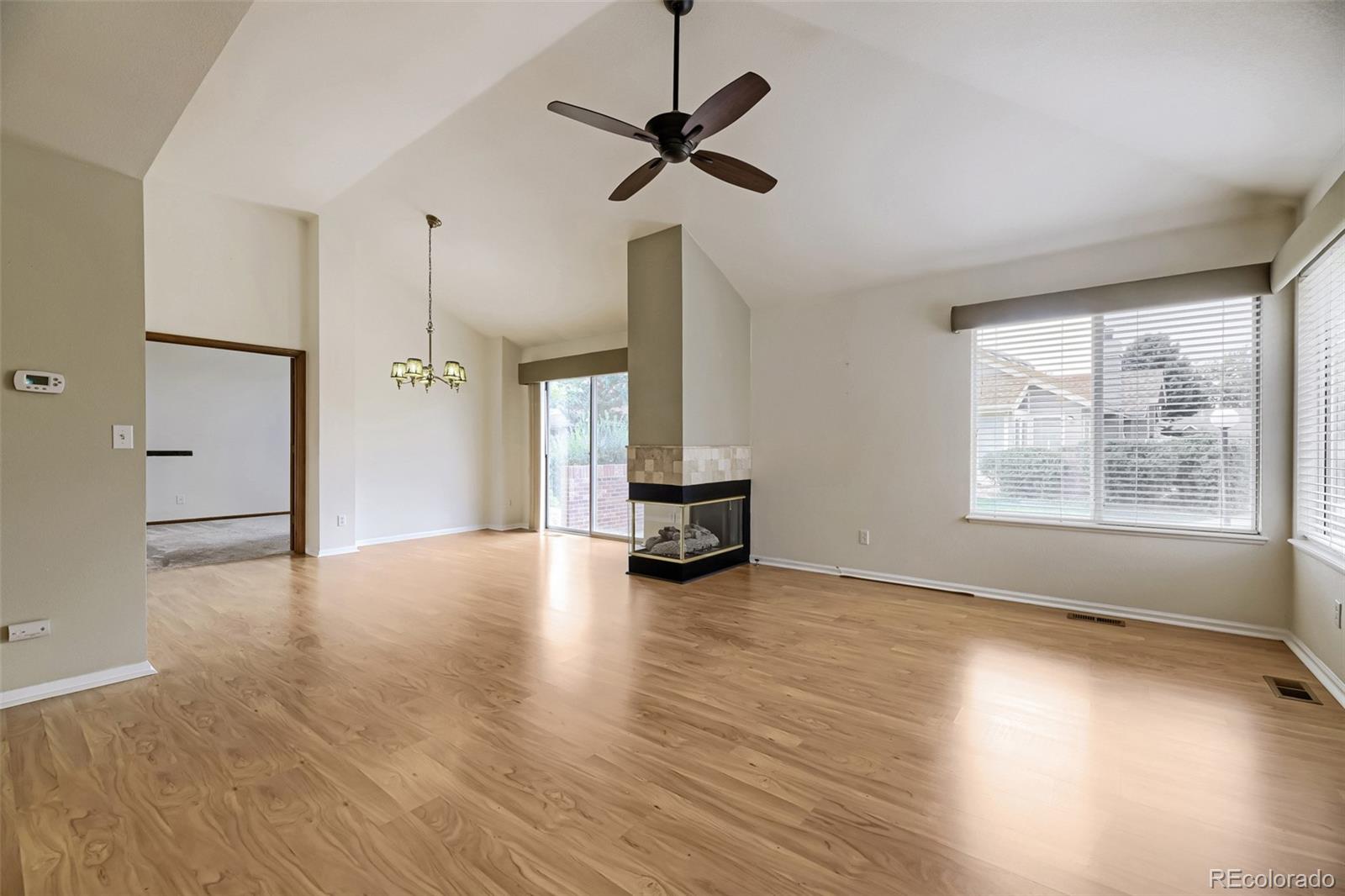 MLS Image #13 for 2135 s troy way,aurora, Colorado