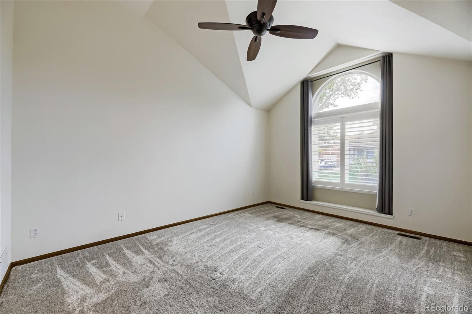 MLS Image #14 for 2135 s troy way,aurora, Colorado