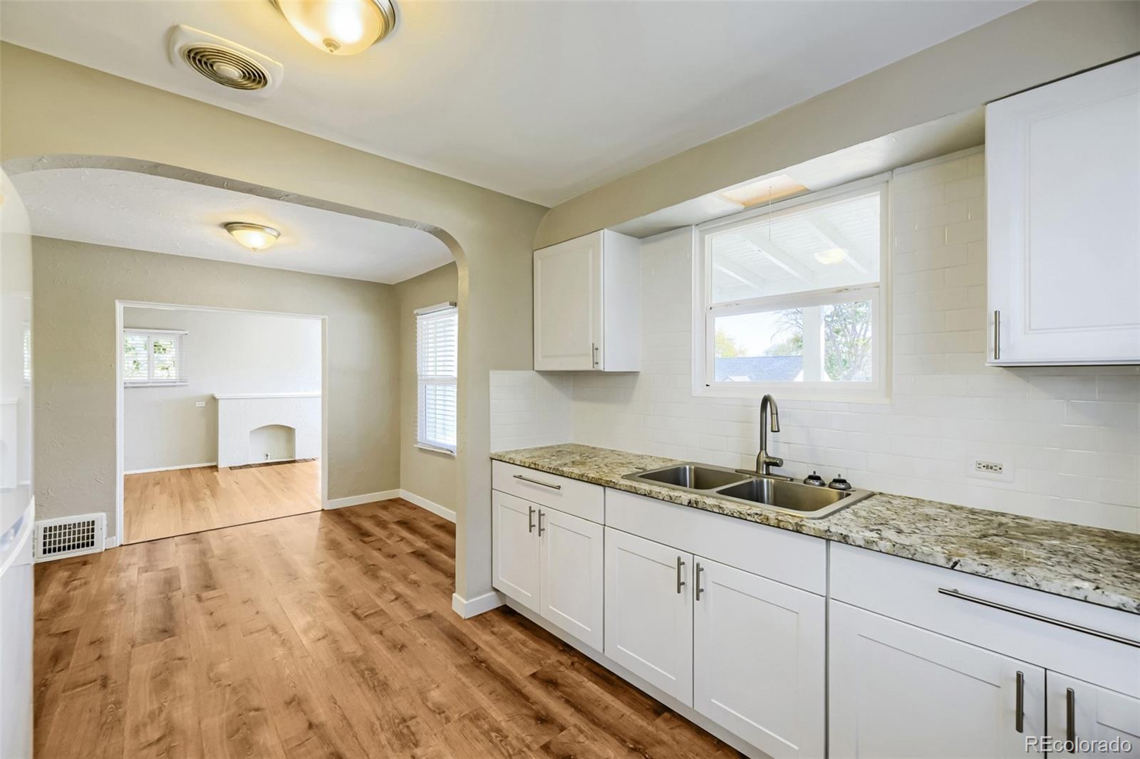 MLS Image #11 for 3785 s grant street,englewood, Colorado
