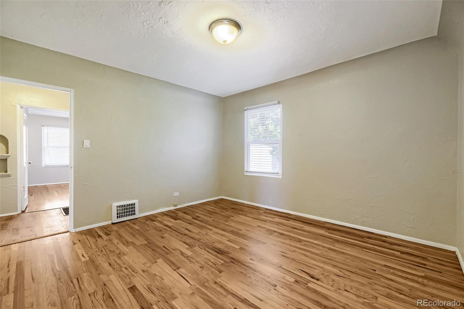 MLS Image #13 for 3785 s grant street,englewood, Colorado