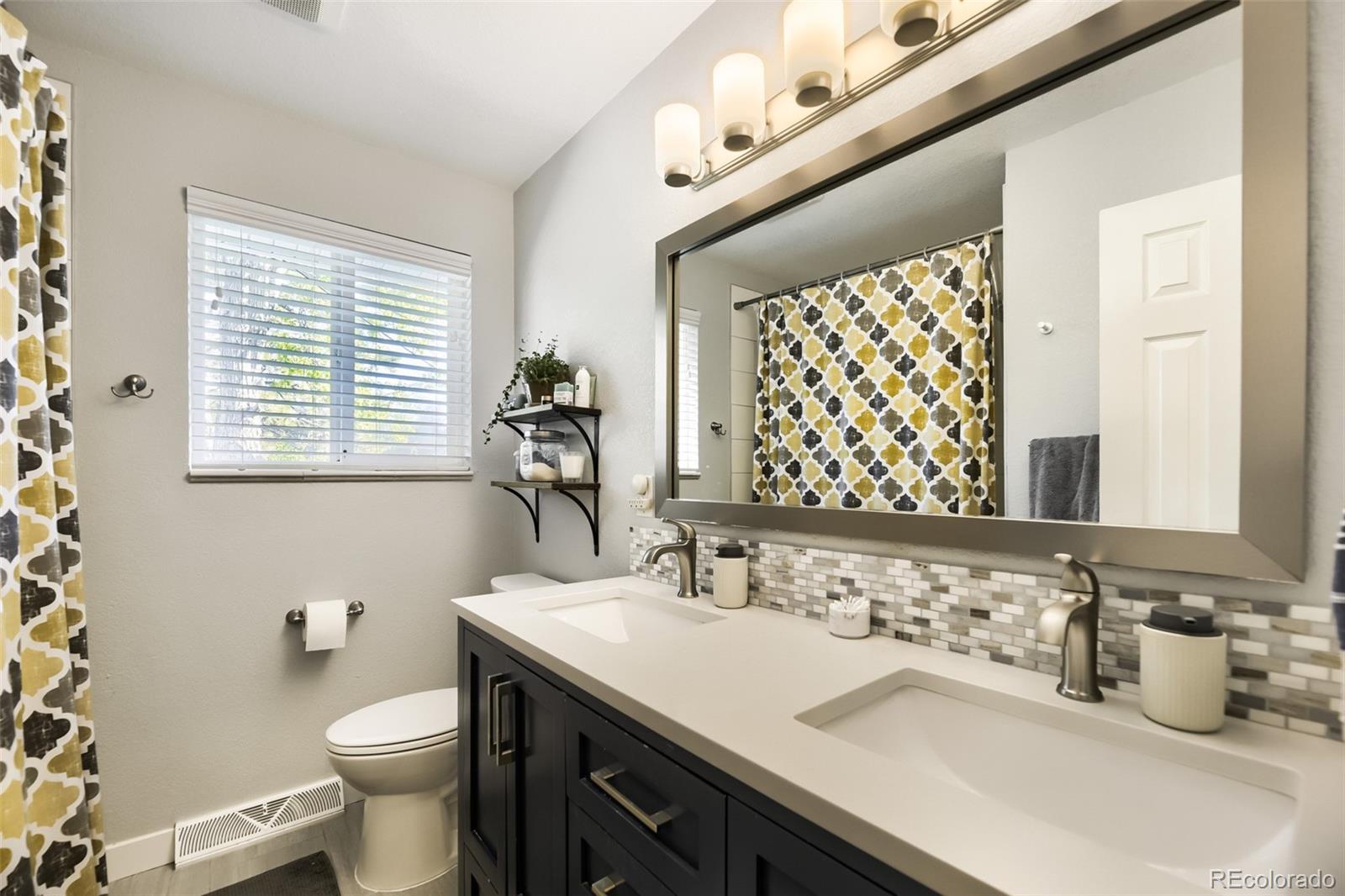 MLS Image #13 for 7720 s wellington street,centennial, Colorado
