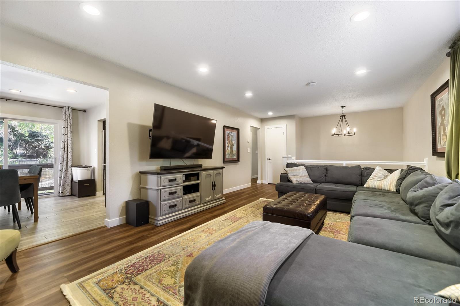 MLS Image #3 for 7720 s wellington street,centennial, Colorado