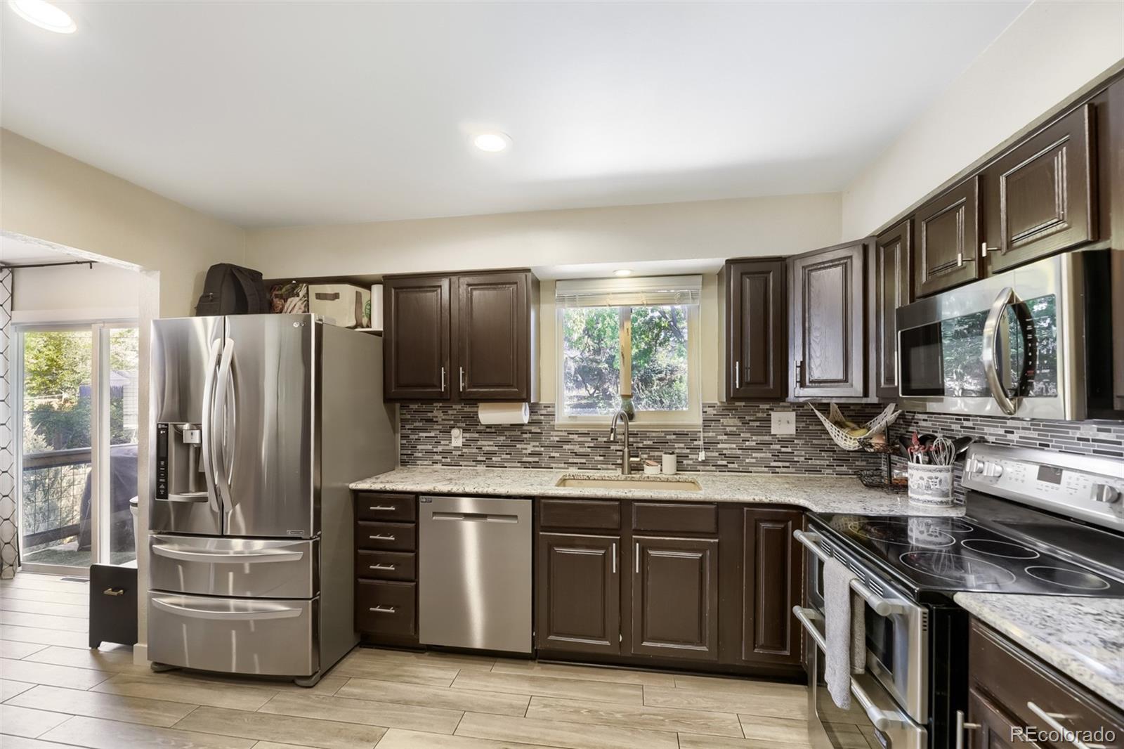 MLS Image #6 for 7720 s wellington street,centennial, Colorado