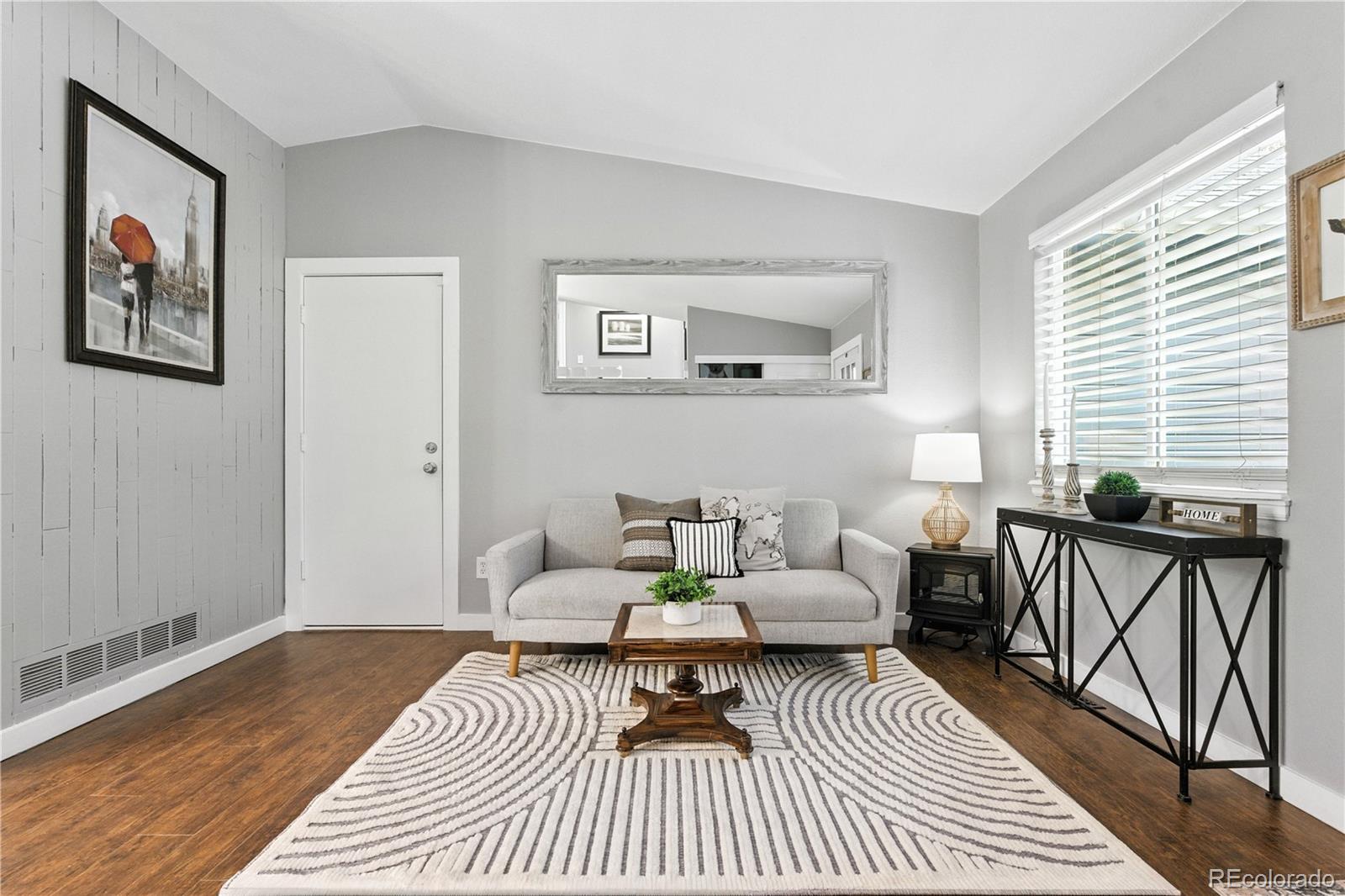 MLS Image #2 for 4494 s pagosa circle,aurora, Colorado