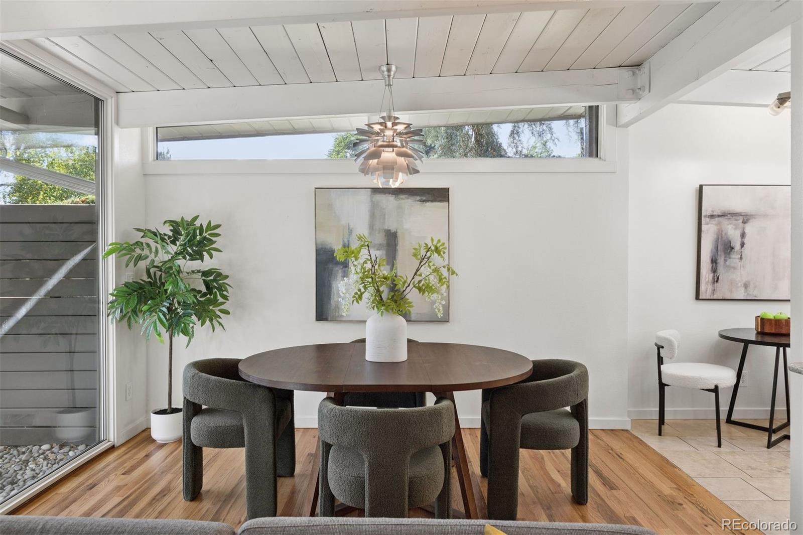 MLS Image #16 for 1360 s dahlia street,denver, Colorado