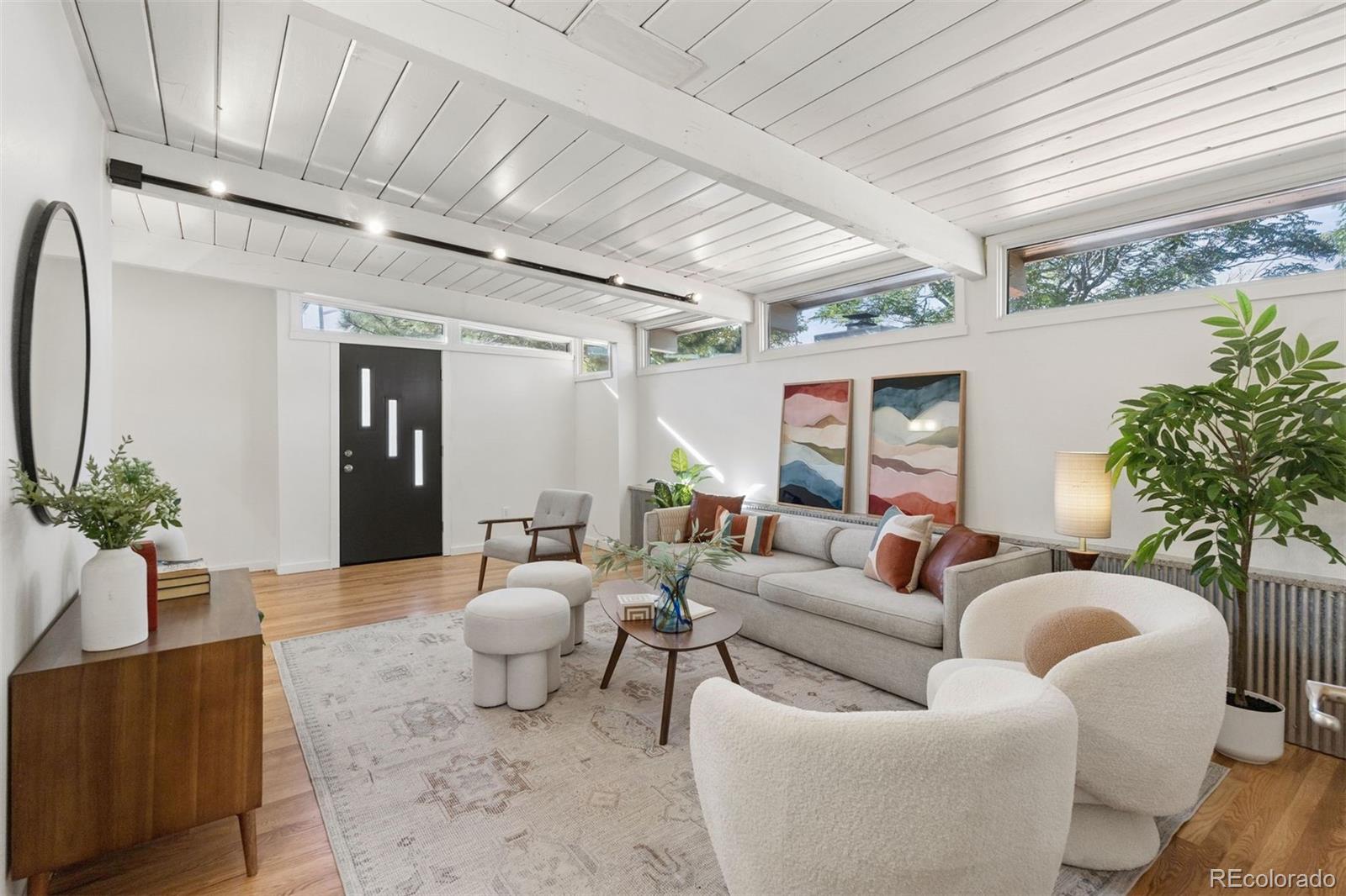 MLS Image #3 for 1360 s dahlia street,denver, Colorado