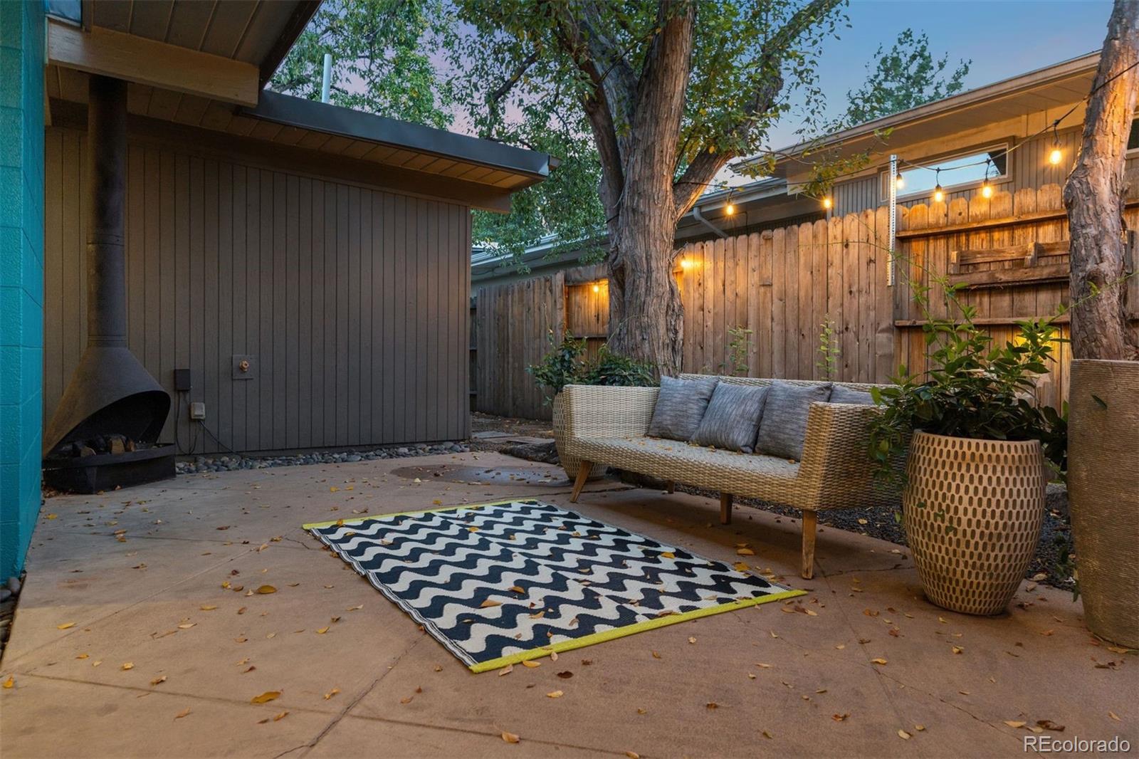 MLS Image #41 for 1360 s dahlia street,denver, Colorado