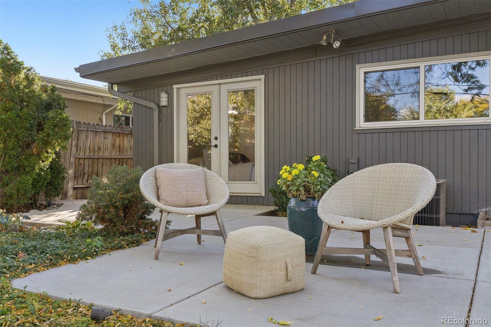 MLS Image #46 for 1360 s dahlia street,denver, Colorado