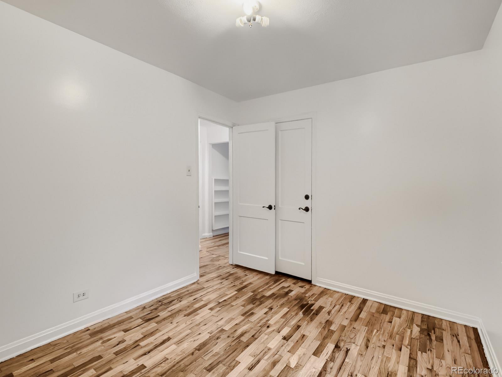 MLS Image #18 for 5088  umatilla street,denver, Colorado