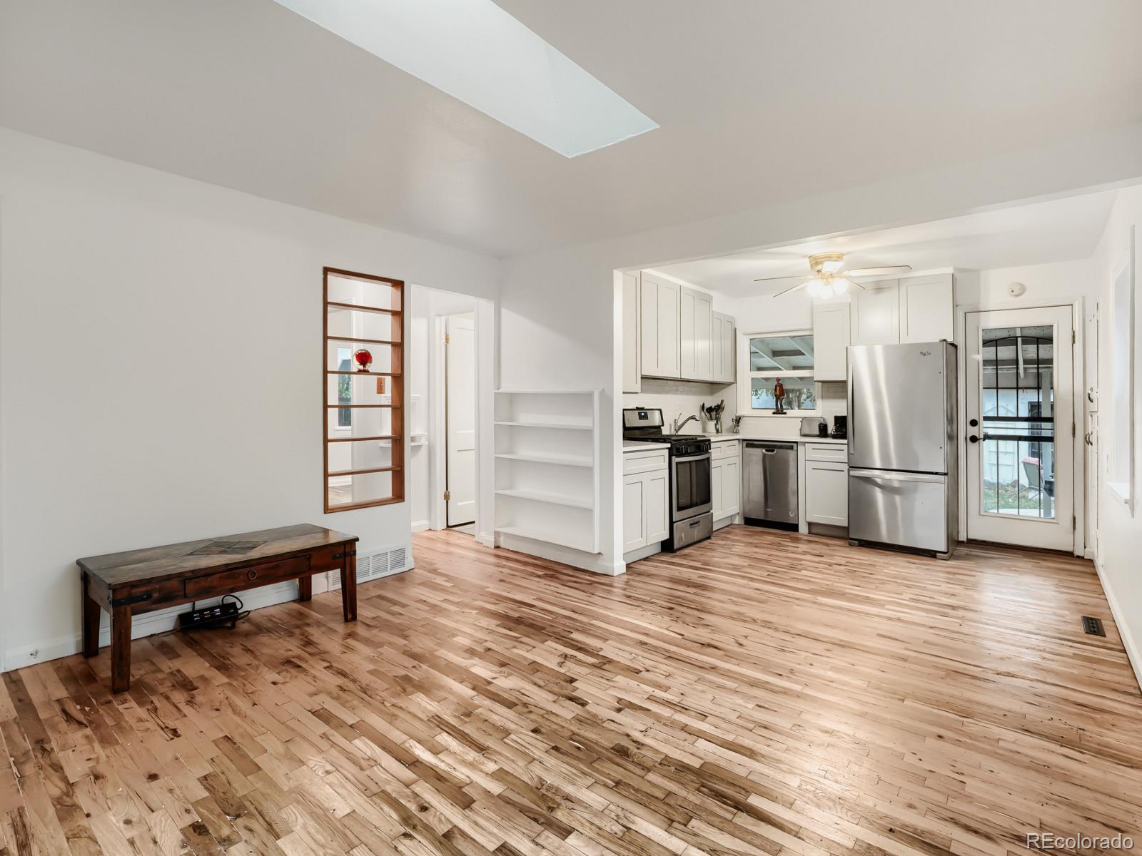 MLS Image #4 for 5088  umatilla street,denver, Colorado