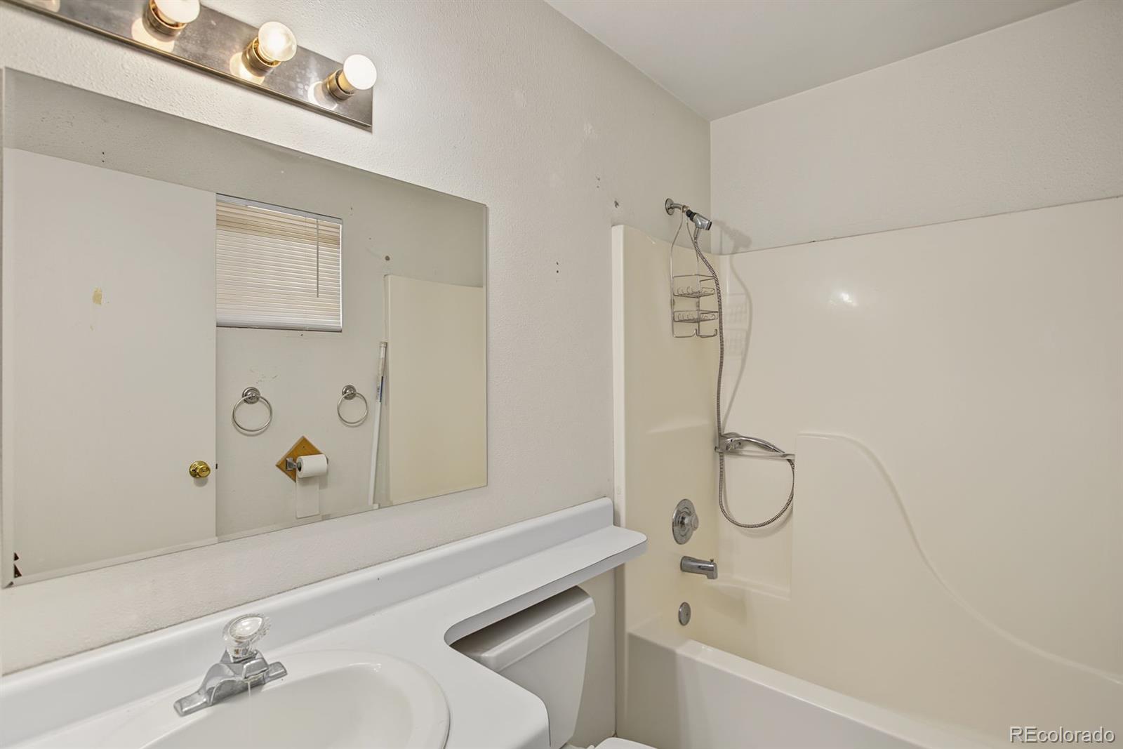 MLS Image #15 for 876 s blakeland drive,pueblo west, Colorado