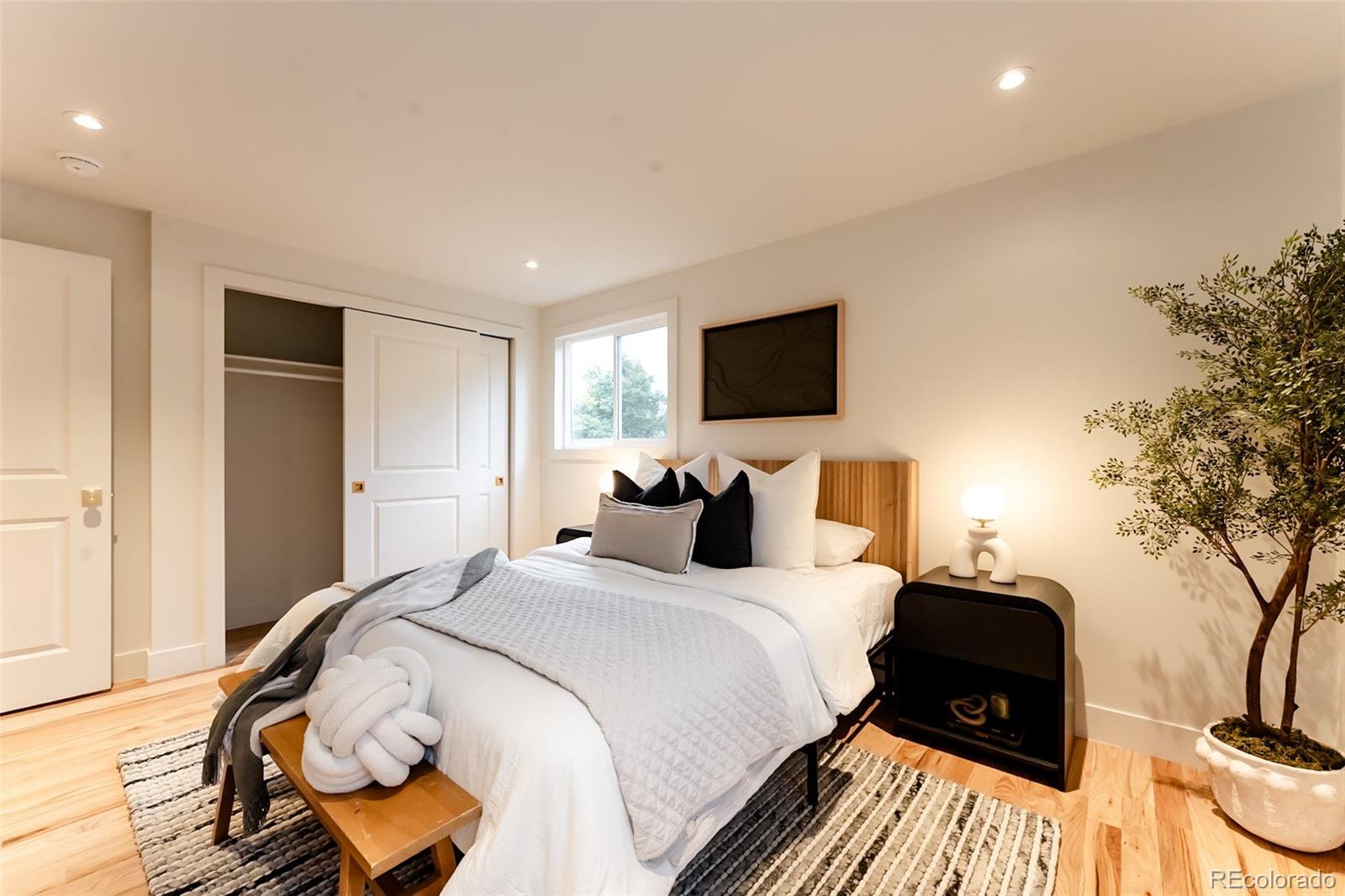 MLS Image #17 for 4775 s xanthia street,denver, Colorado