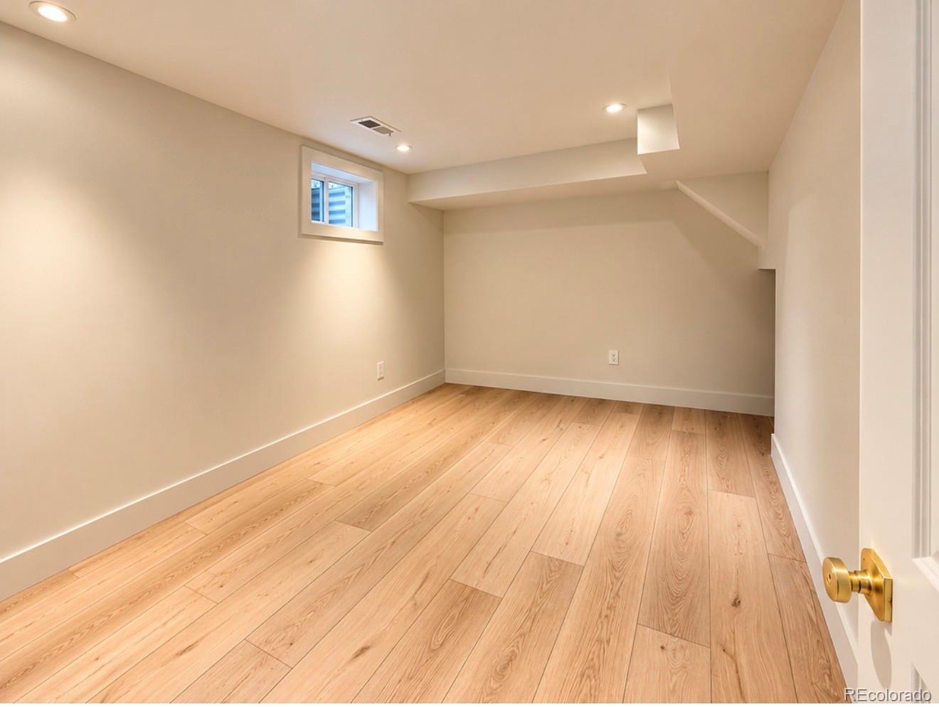 MLS Image #32 for 4775 s xanthia street,denver, Colorado