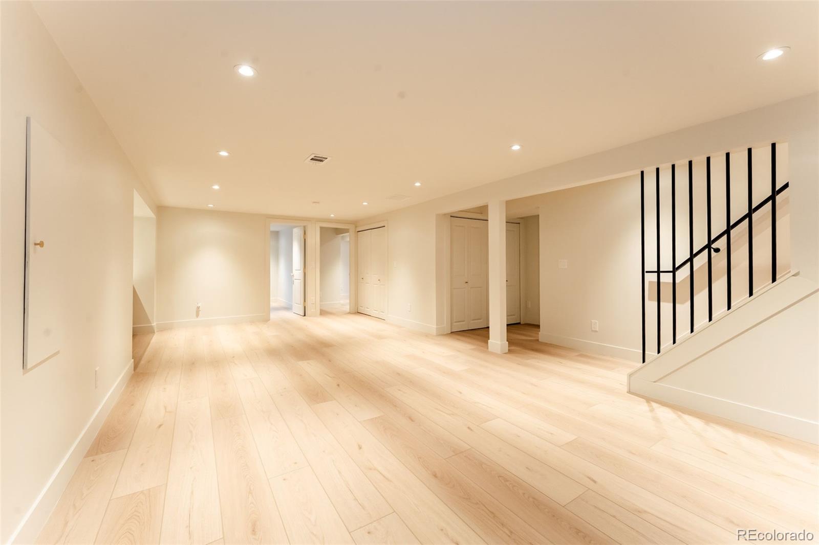 MLS Image #33 for 4775 s xanthia street,denver, Colorado