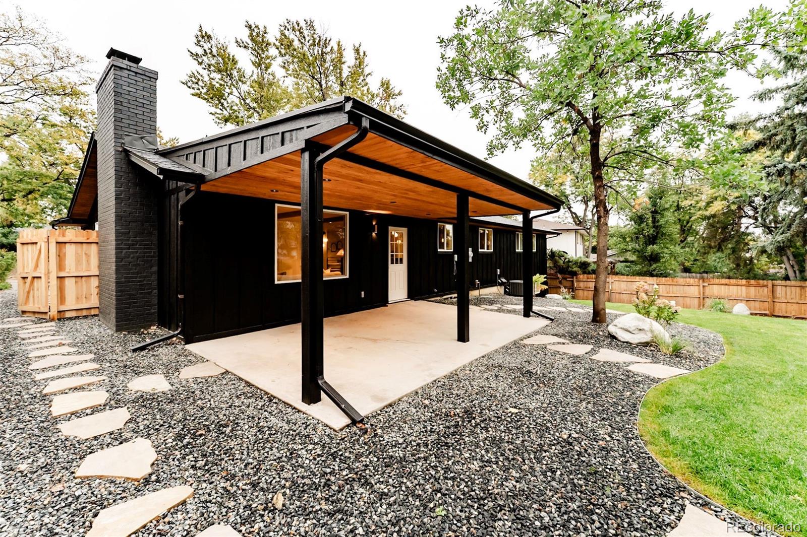 MLS Image #39 for 4775 s xanthia street,denver, Colorado