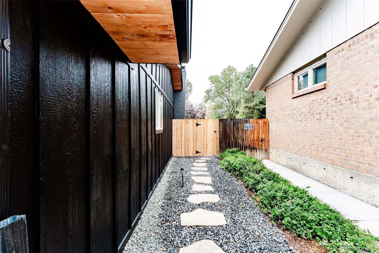 MLS Image #41 for 4775 s xanthia street,denver, Colorado