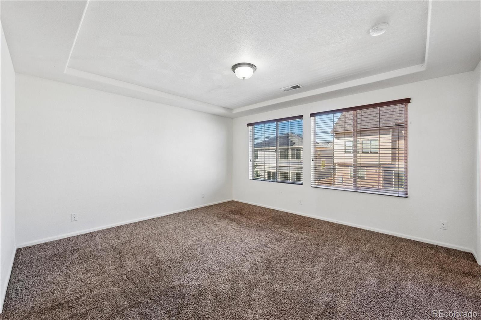 MLS Image #15 for 19045  robins drive,denver, Colorado