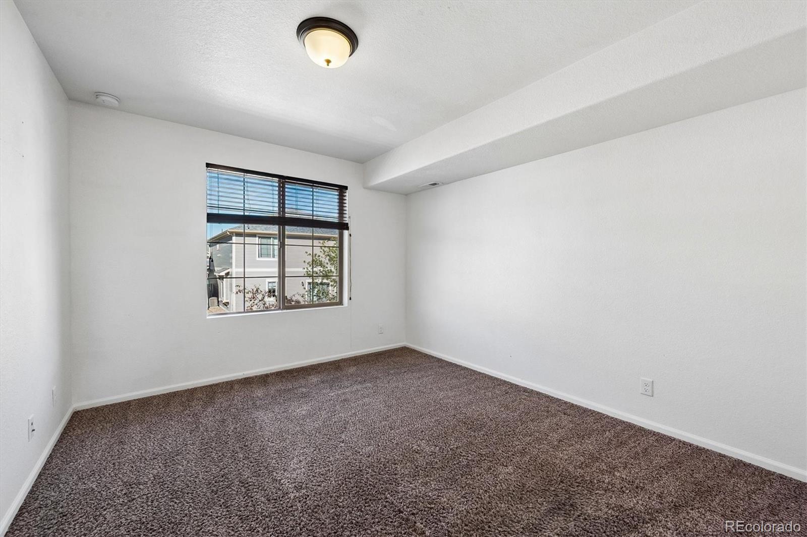 MLS Image #24 for 19045  robins drive,denver, Colorado