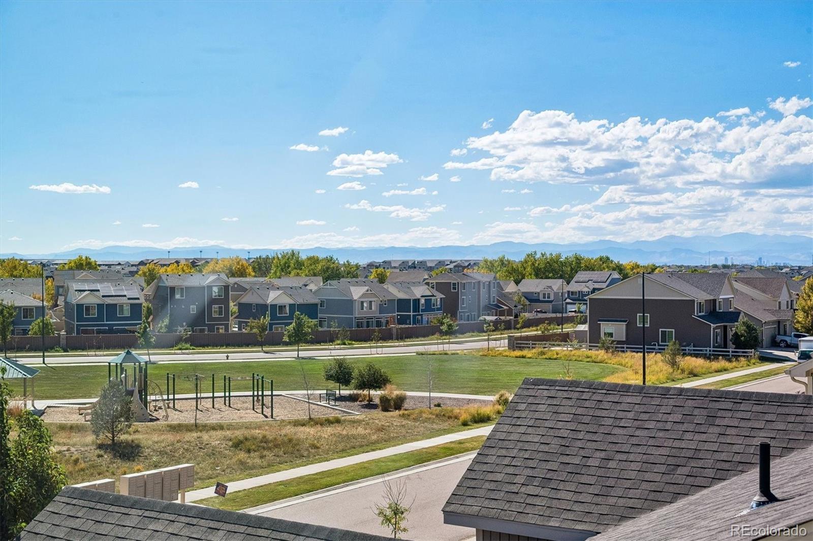 MLS Image #32 for 19045  robins drive,denver, Colorado