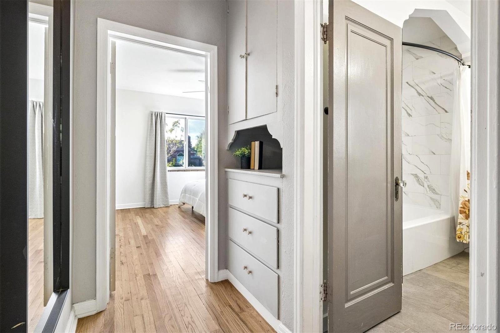 MLS Image #13 for 1340  utica street,denver, Colorado