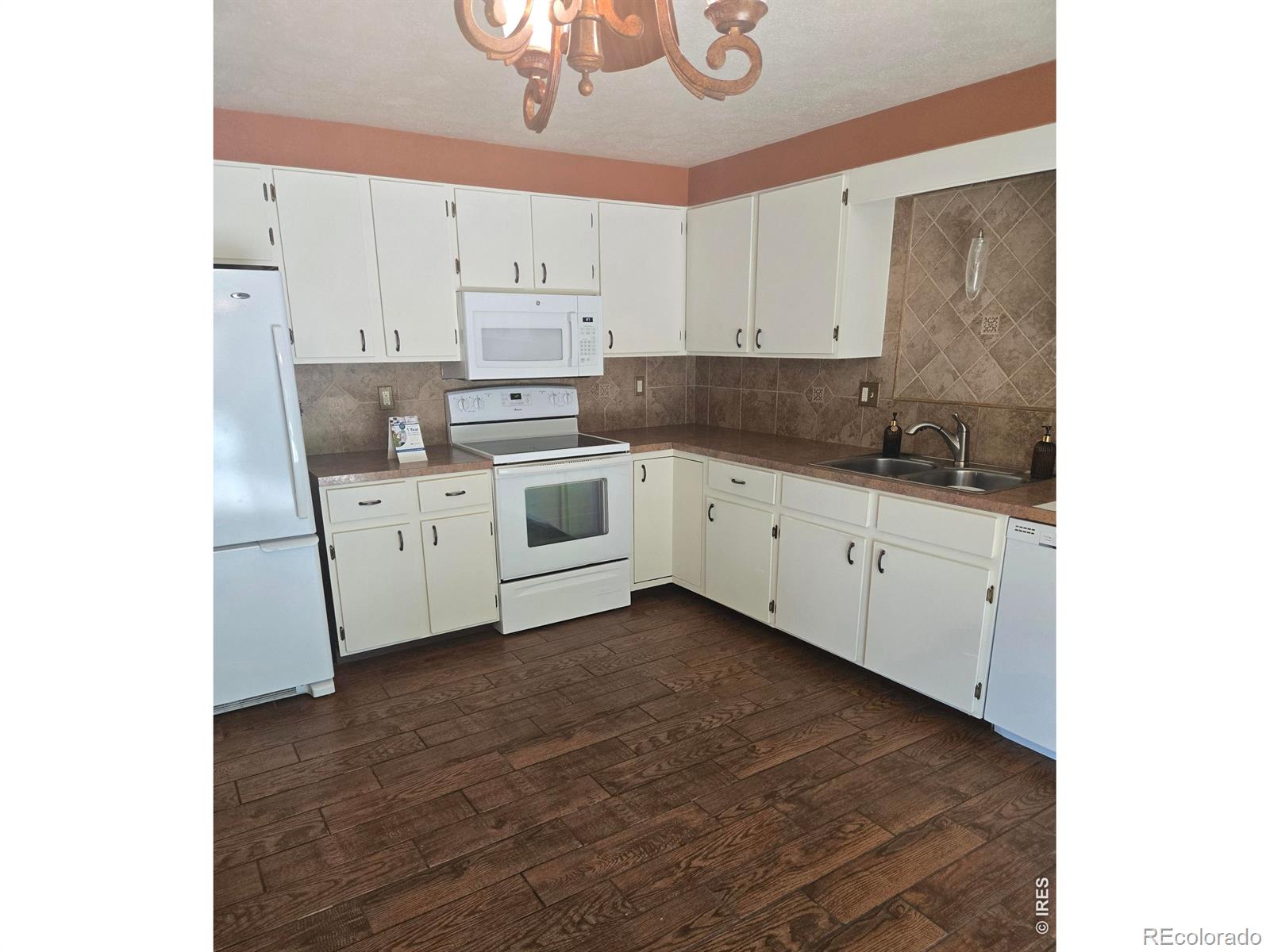MLS Image #5 for 3659  butternut drive,loveland, Colorado