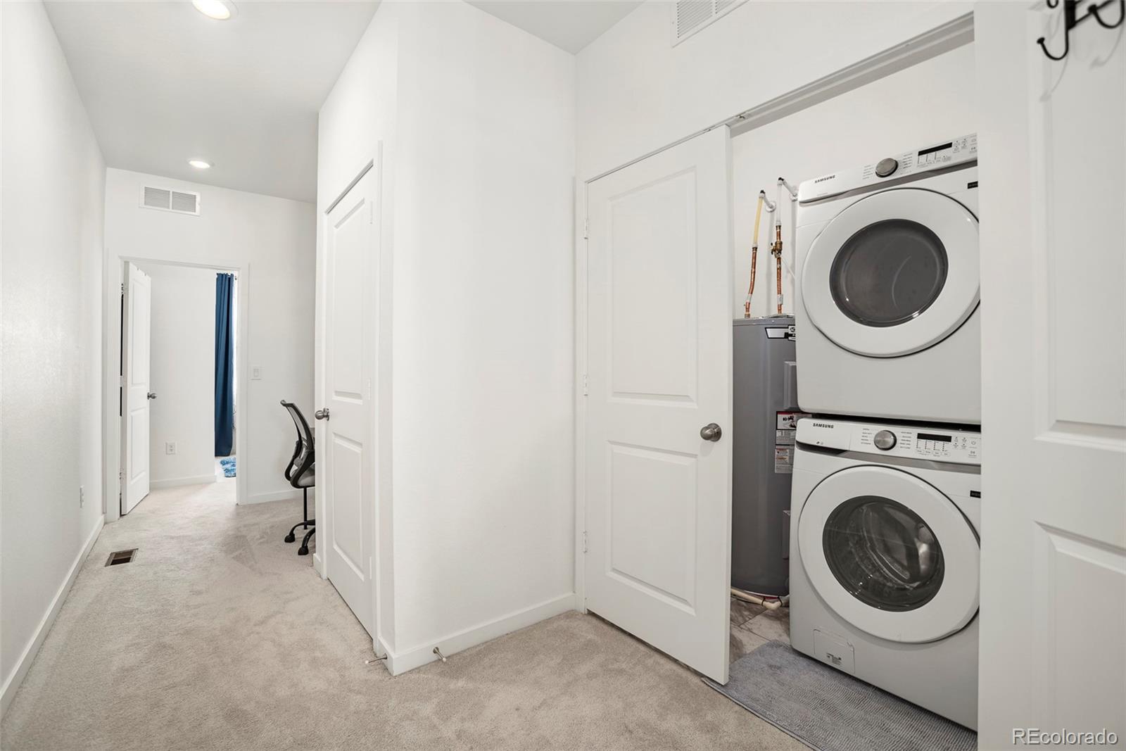MLS Image #23 for 2001 s gold bug way,aurora, Colorado