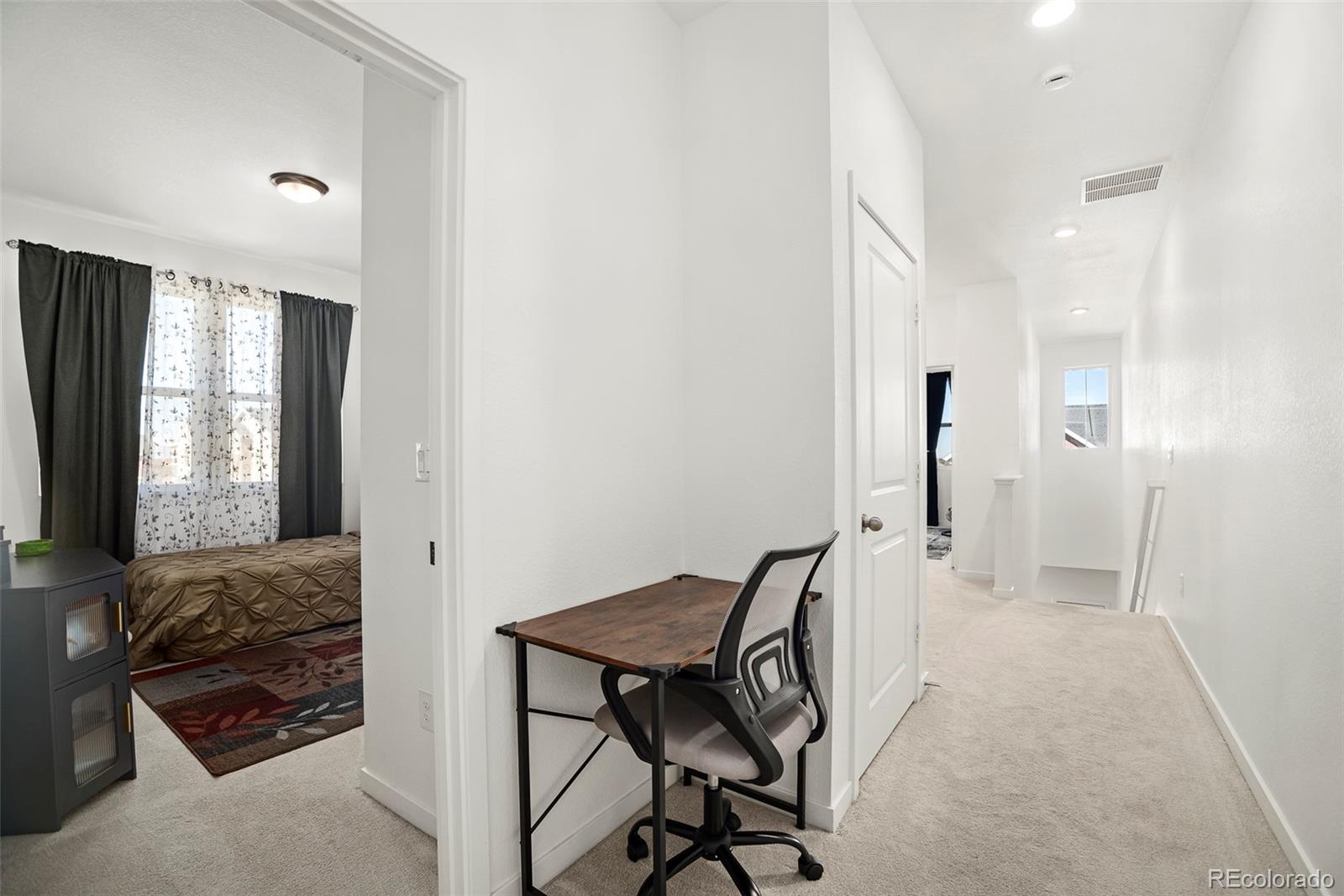 MLS Image #24 for 2001 s gold bug way,aurora, Colorado